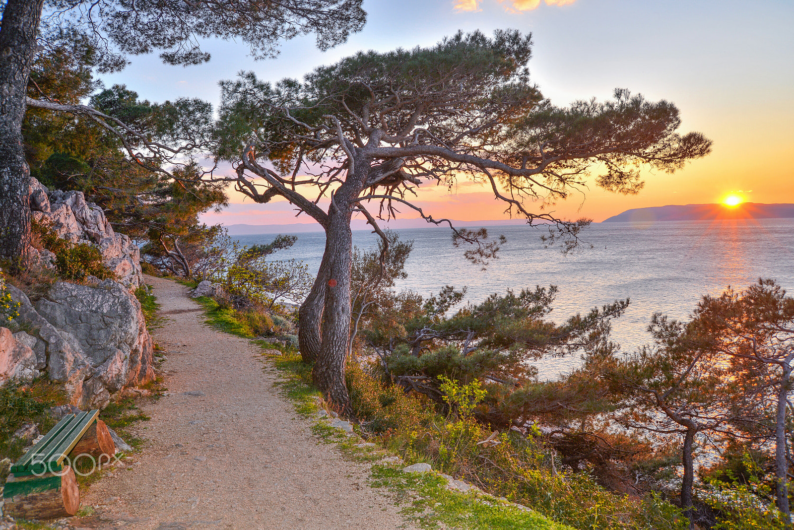 Nikon D610 + AF Zoom-Nikkor 28-70mm f/3.5-4.5 sample photo. Makarska sunset photography