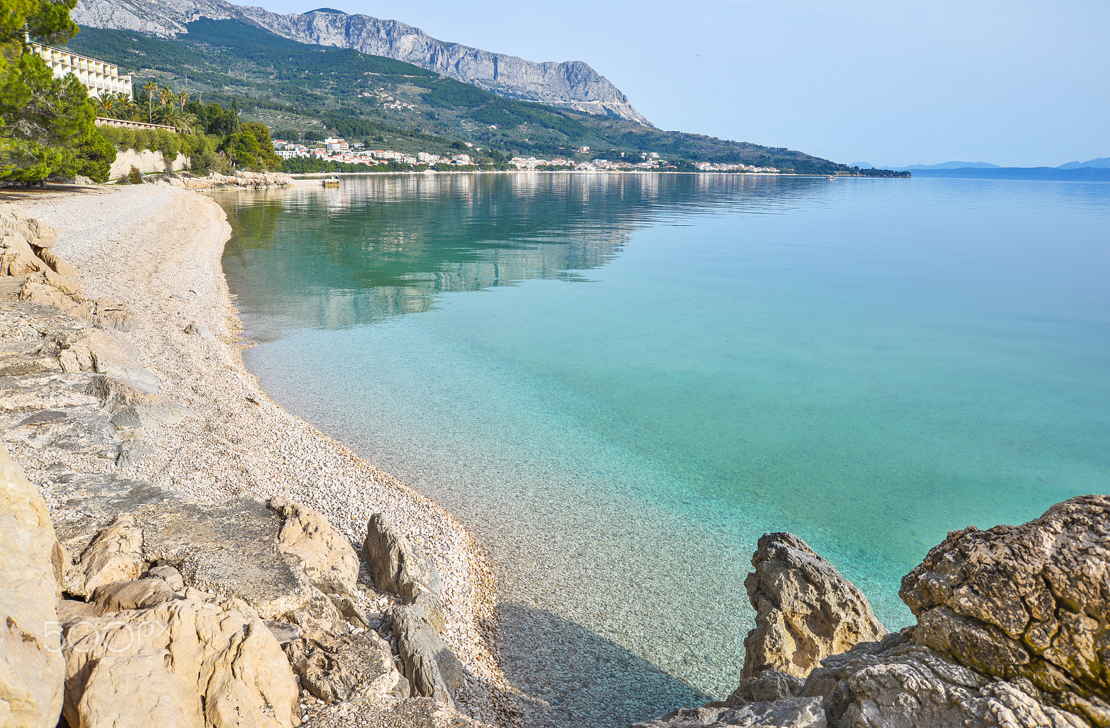 AF Zoom-Nikkor 28-70mm f/3.5-4.5 sample photo. Tučepi beach photography