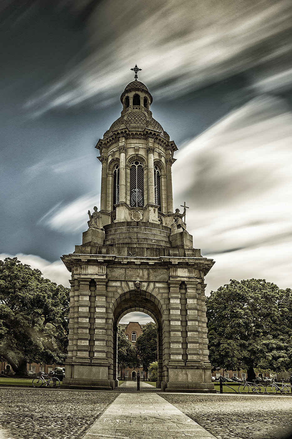 Canon EF 28-80mm f/3.5-5.6 USM IV sample photo. Trinity colege photography
