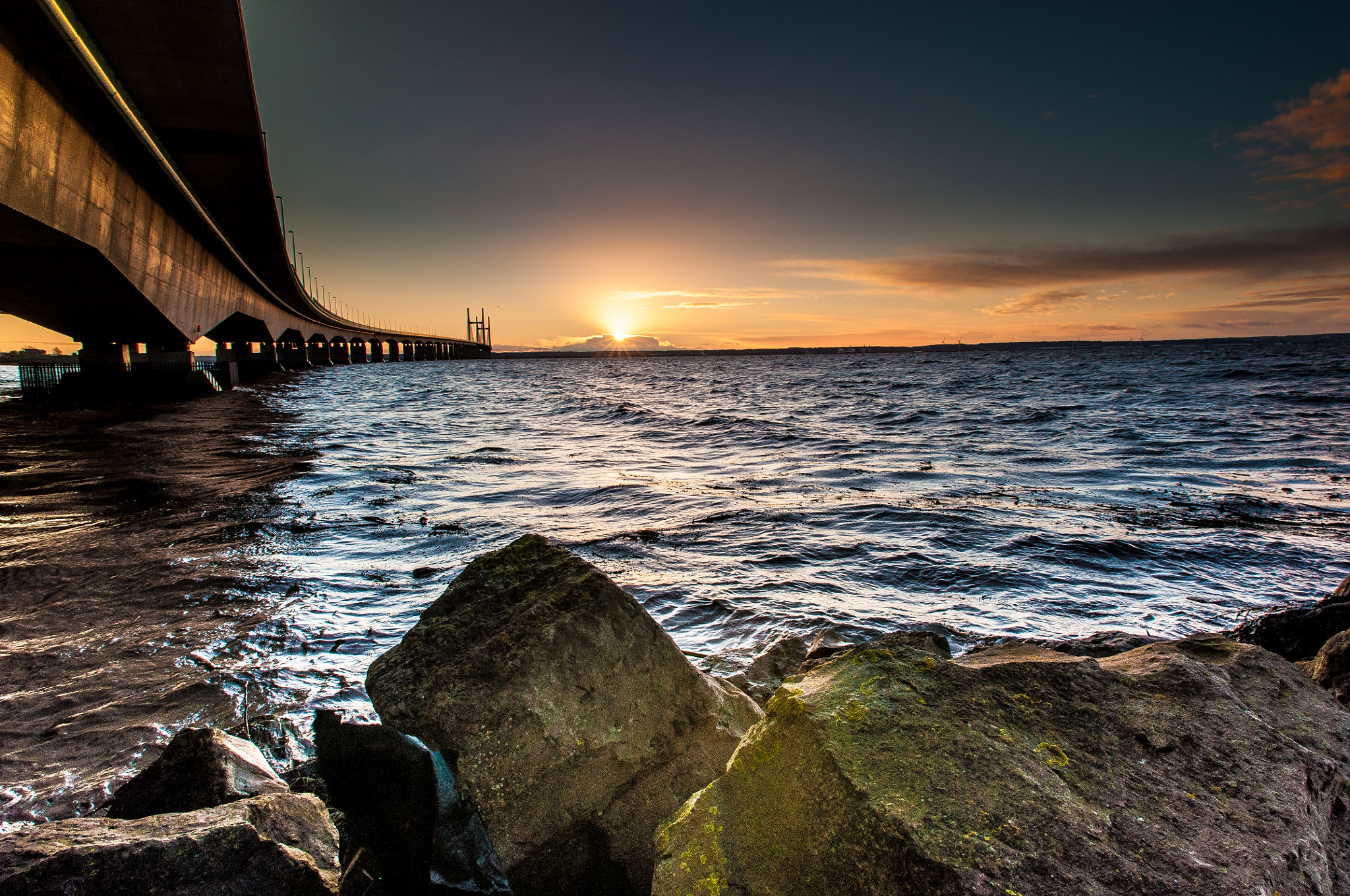 Nikon D90 + Nikon AF Nikkor 14mm F2.8D ED sample photo. The severn bridge to south wales photography