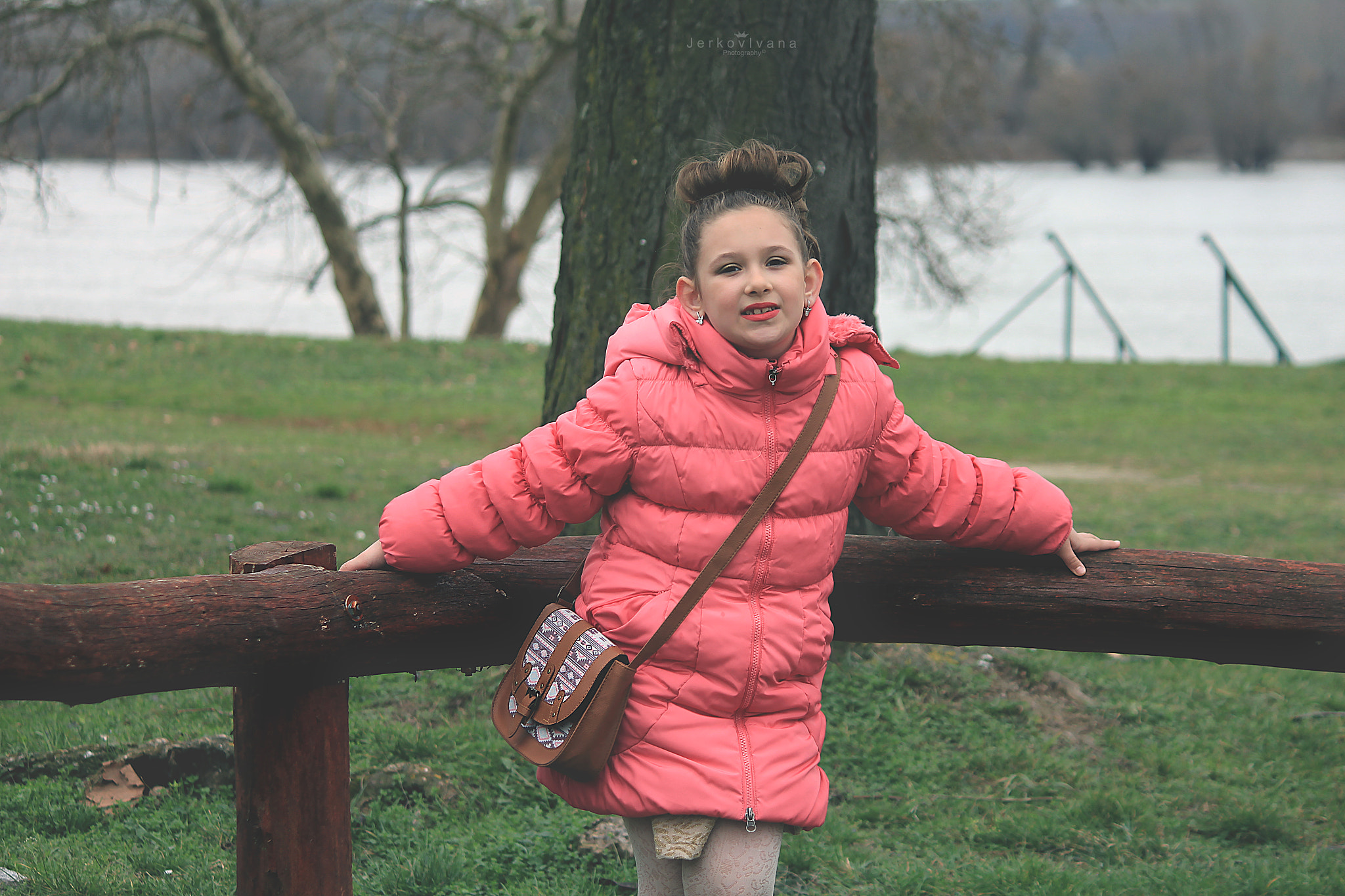 Canon EOS 550D (EOS Rebel T2i / EOS Kiss X4) sample photo. Birthday little girl photography