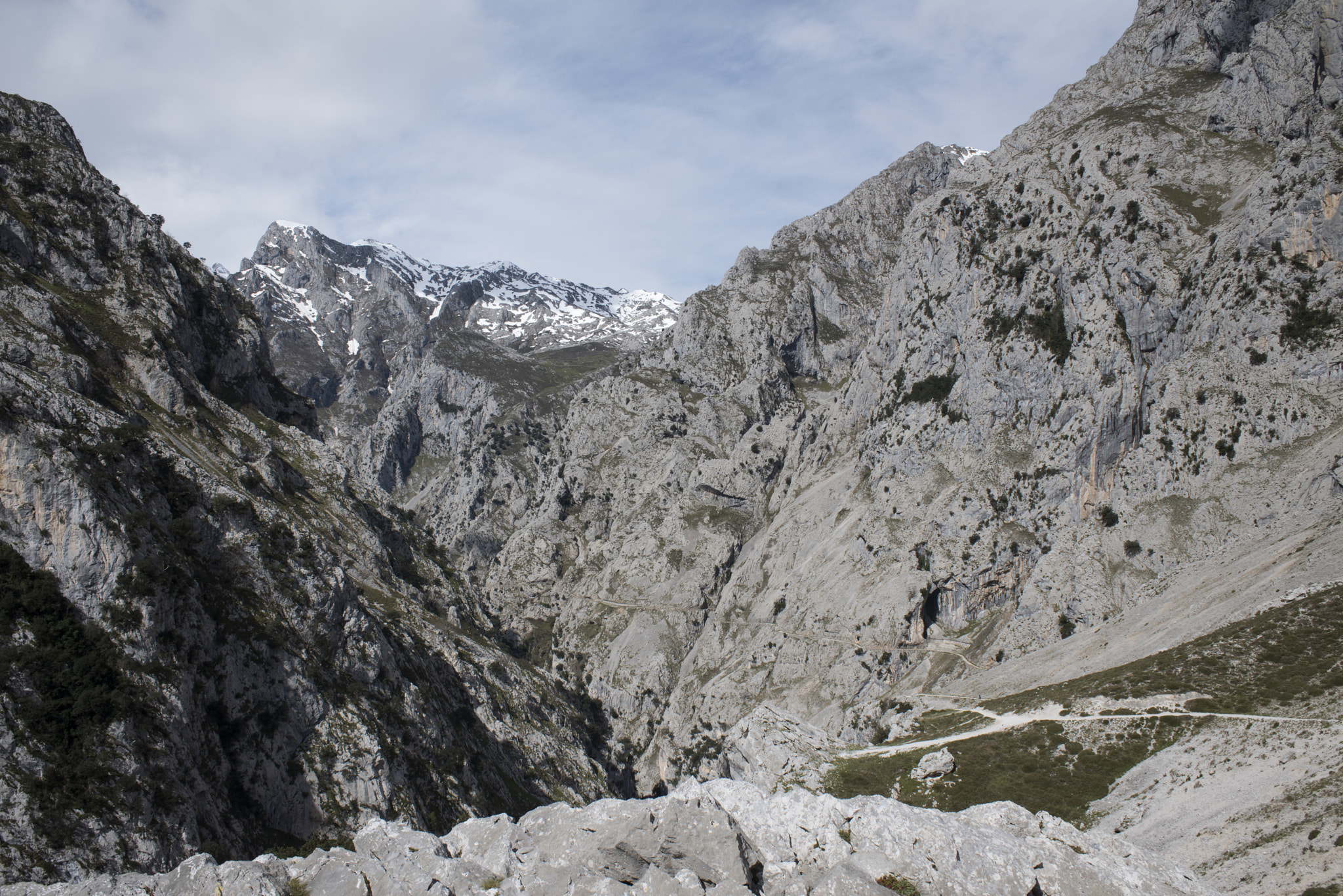 Nikon D810 + Nikon AF Nikkor 28mm F2.8D sample photo. Cares gorge, picos de europa, asturias, spain. photography