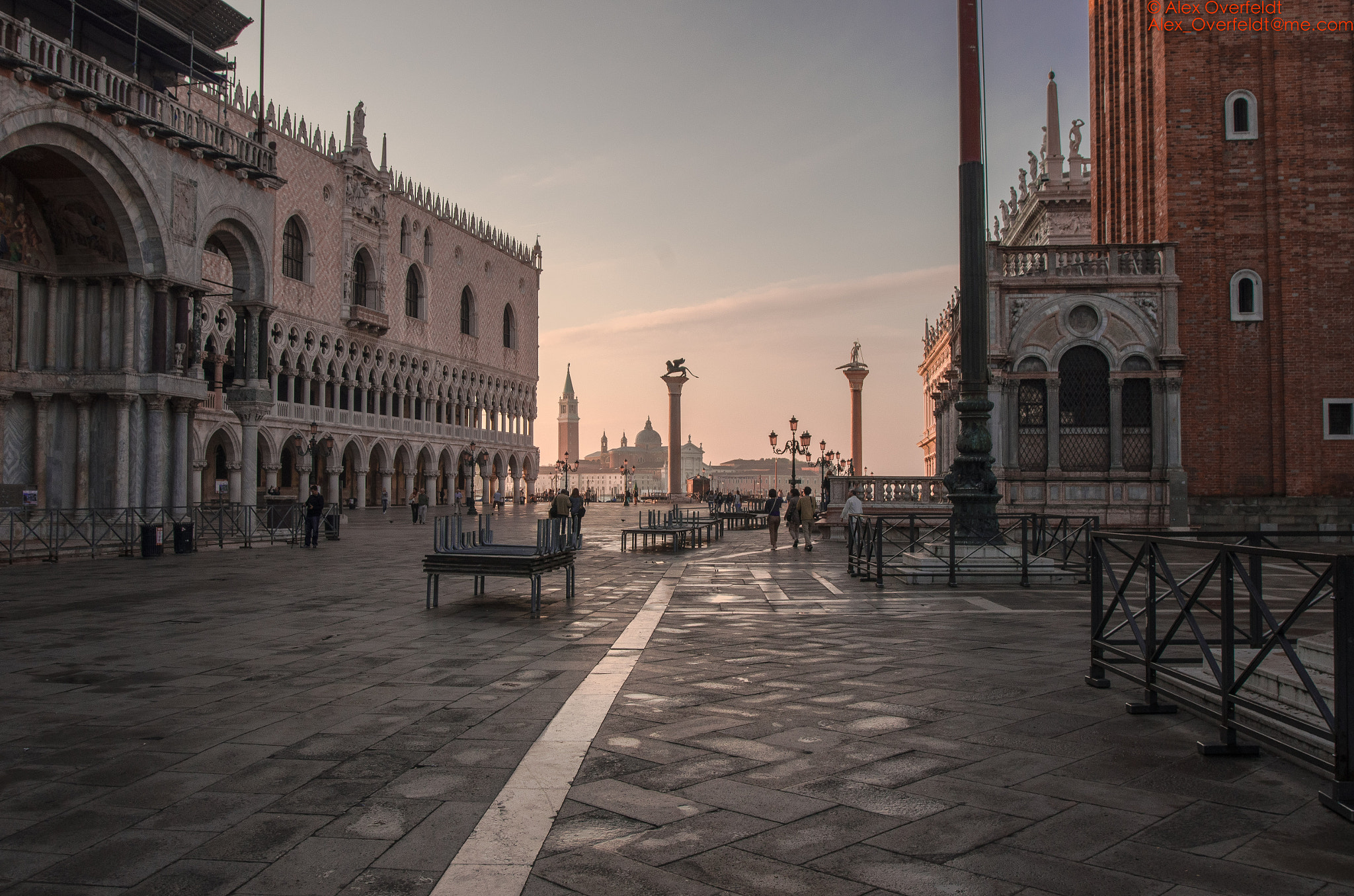Sigma 20mm F1.8 EX DG Aspherical RF sample photo. San marco sunrise photography