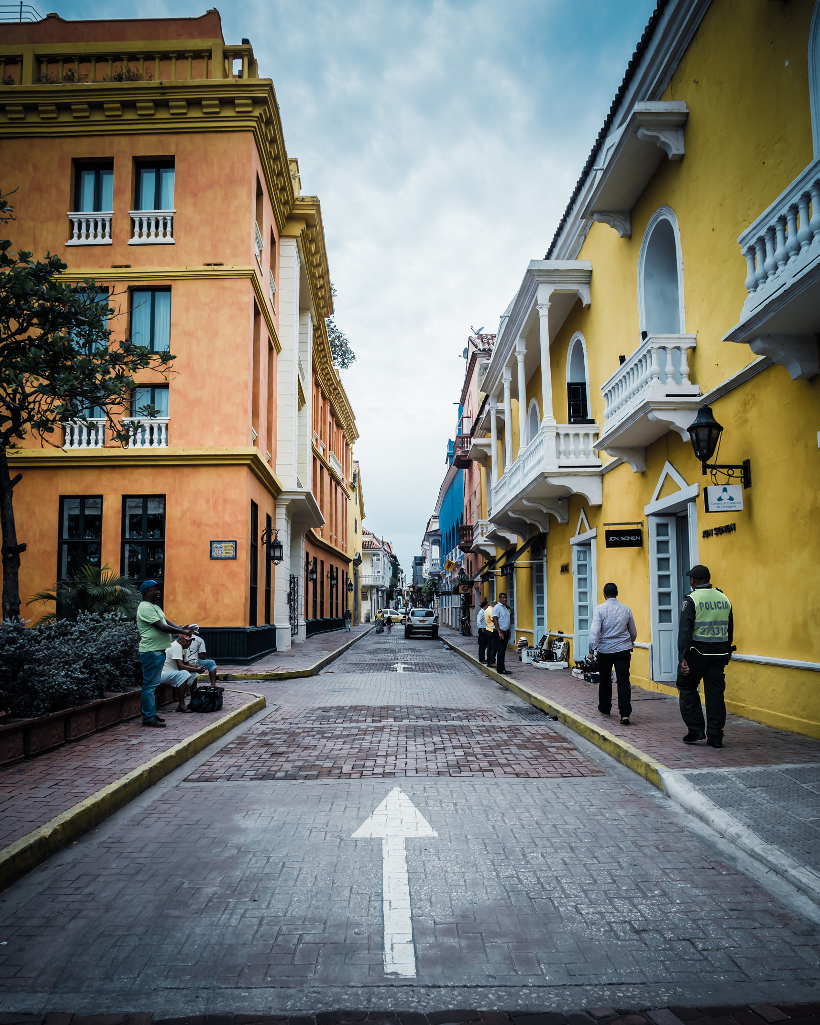 Olympus OM-D E-M5 + OLYMPUS M.12mm F2.0 sample photo. Colombia vibes photography