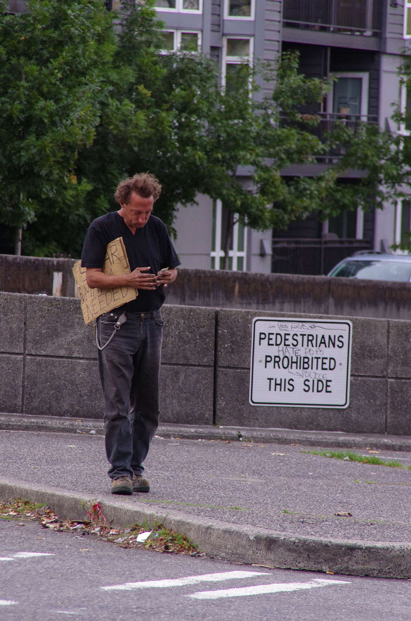 Pentax K-5 II sample photo. The beggar photography