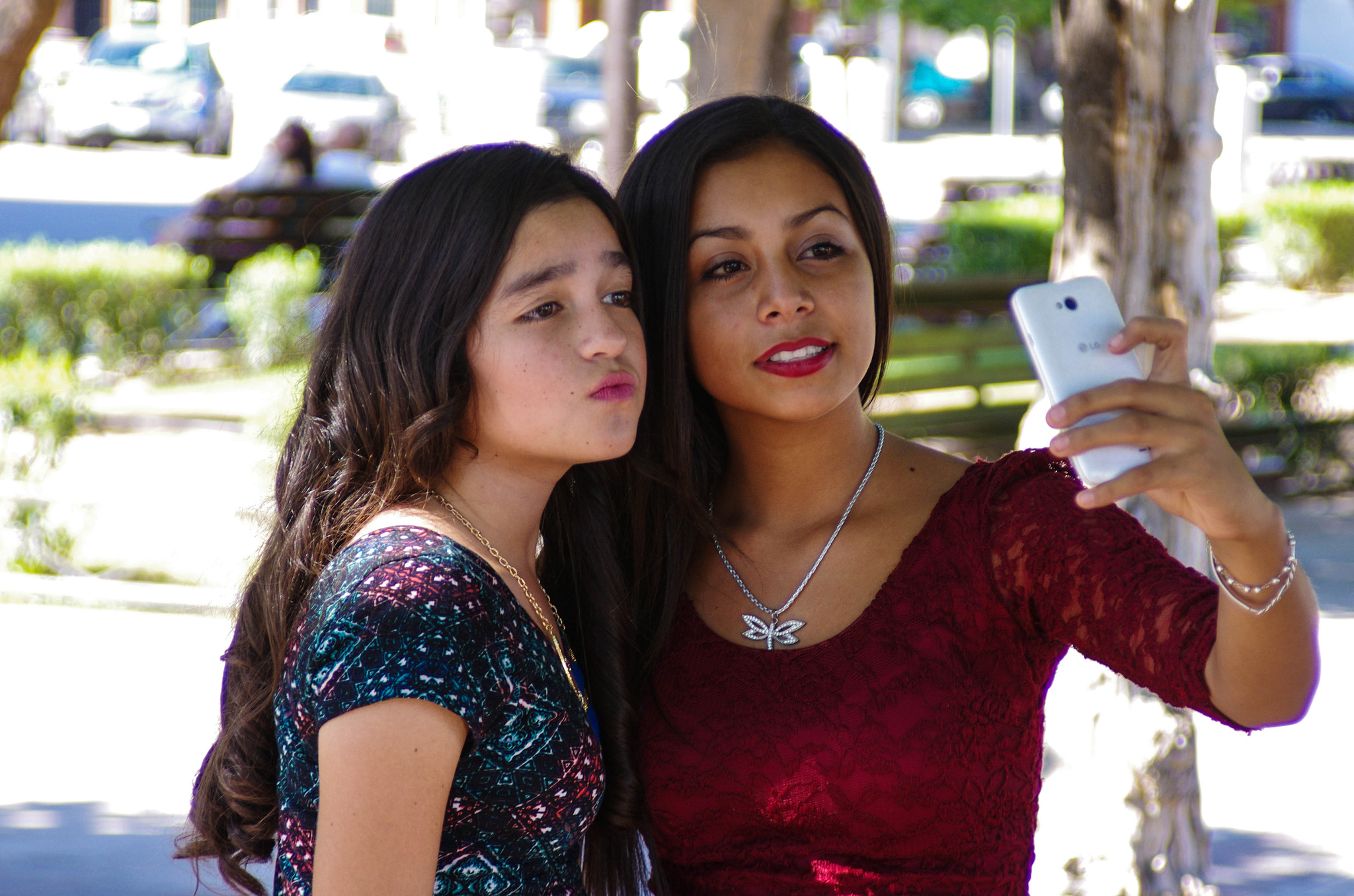 Pentax K-5 II sample photo. Selfie - the international pose photography