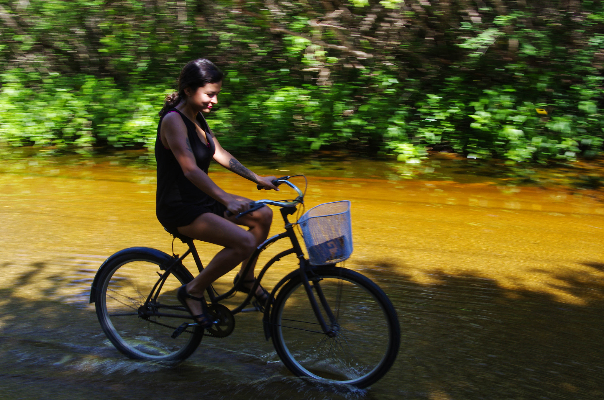 Pentax K-5 II sample photo. The joy of cycling photography