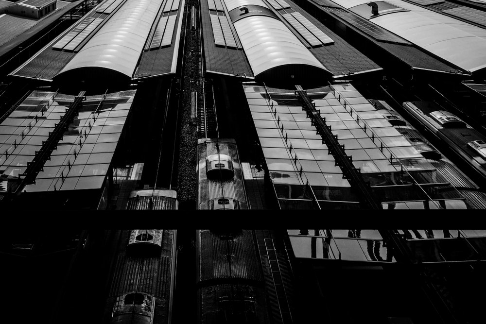 Olympus PEN E-P5 sample photo. Station photography