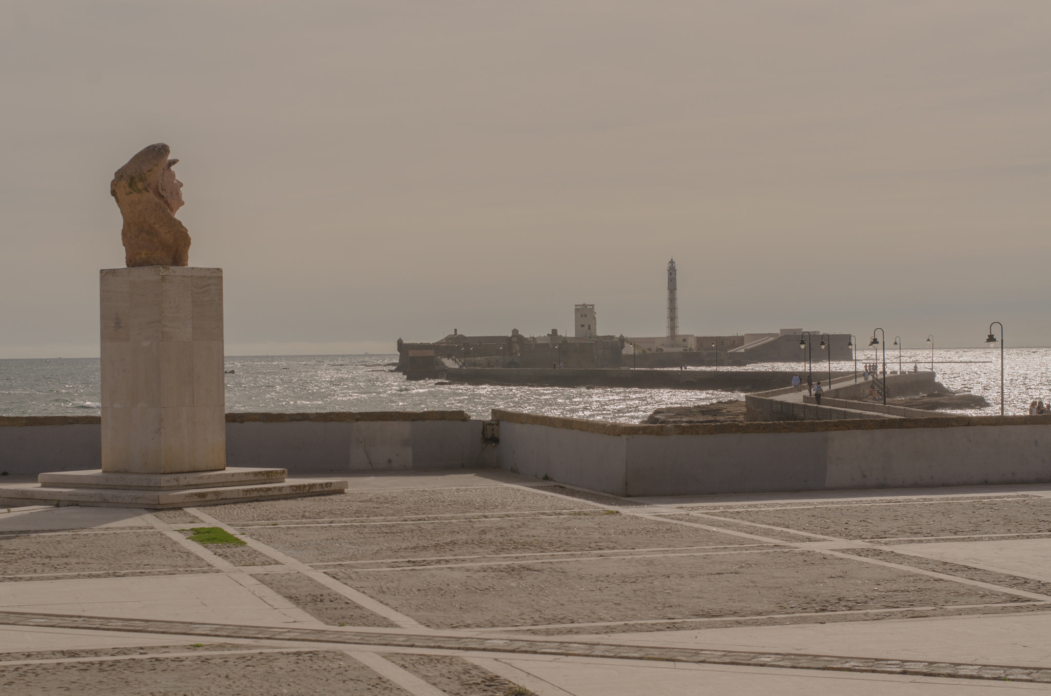 Nikon D7000 + AF Nikkor 50mm f/1.4 sample photo. Vuelta por cadiz photography