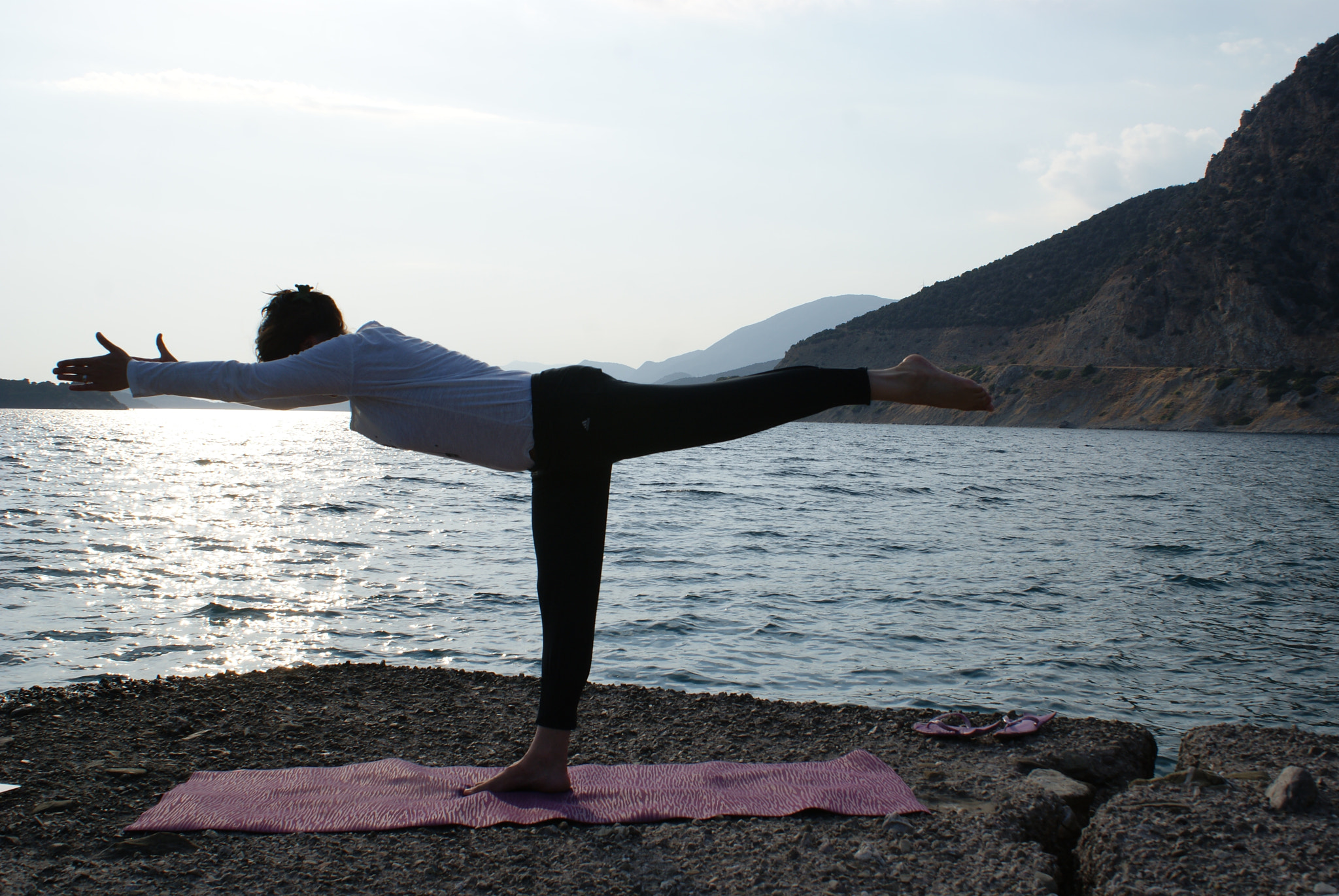Sony Alpha DSLR-A230 sample photo. Yoga practice (greece) photography