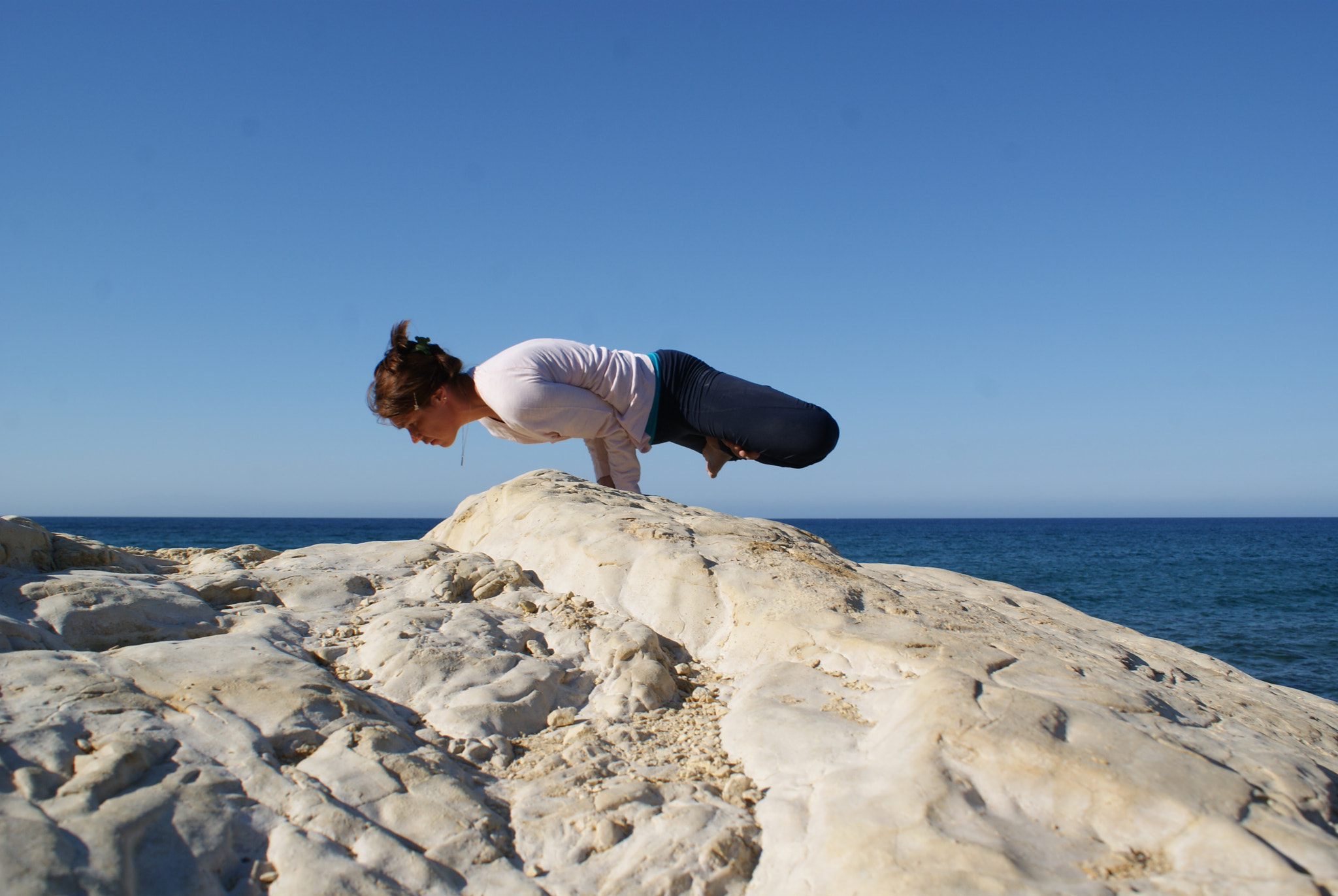 Sony DT 18-70mm F3.5-5.6 sample photo. Yoga practice (greece) photography
