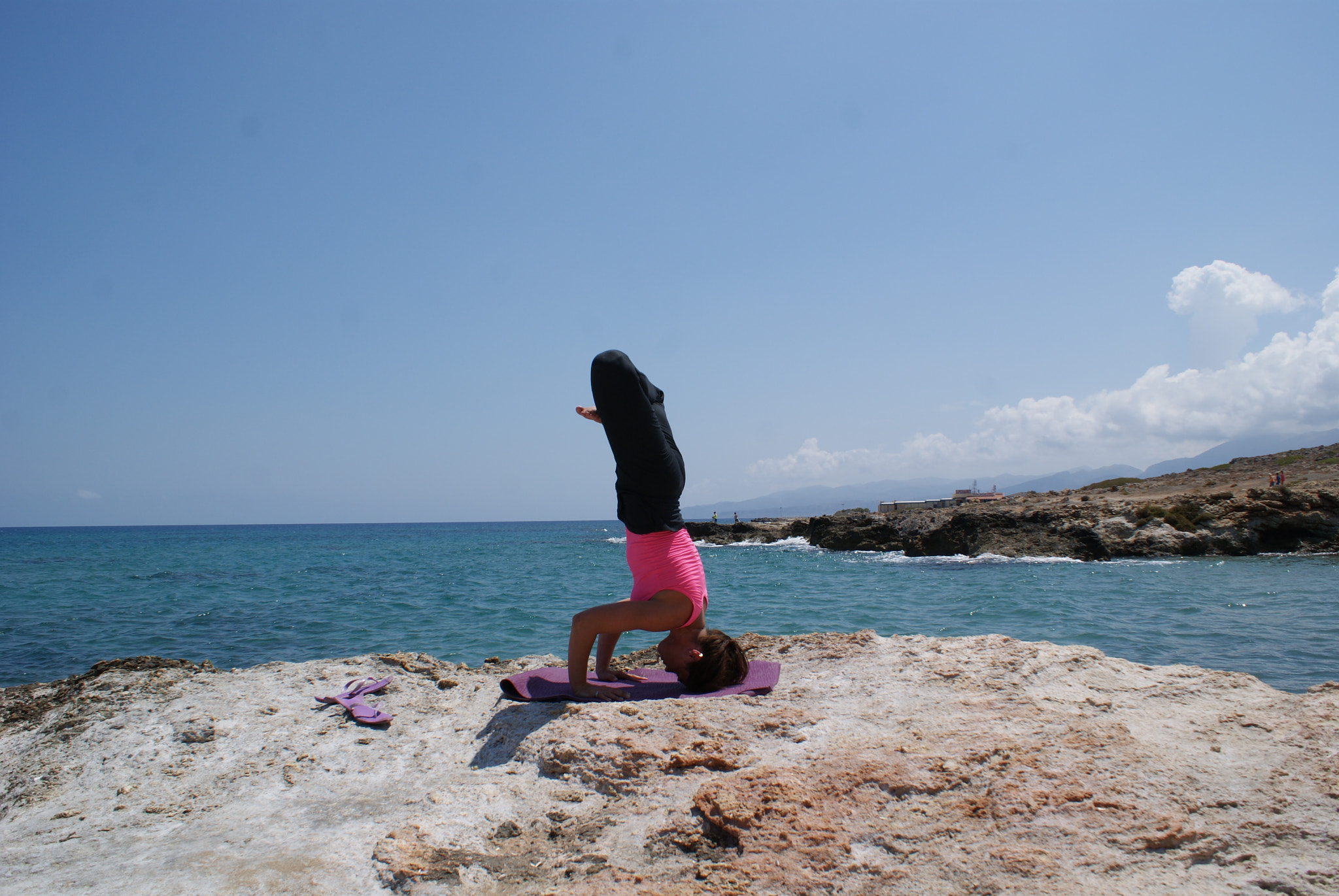 Sony DT 18-70mm F3.5-5.6 sample photo. Yoga practice (greece) photography