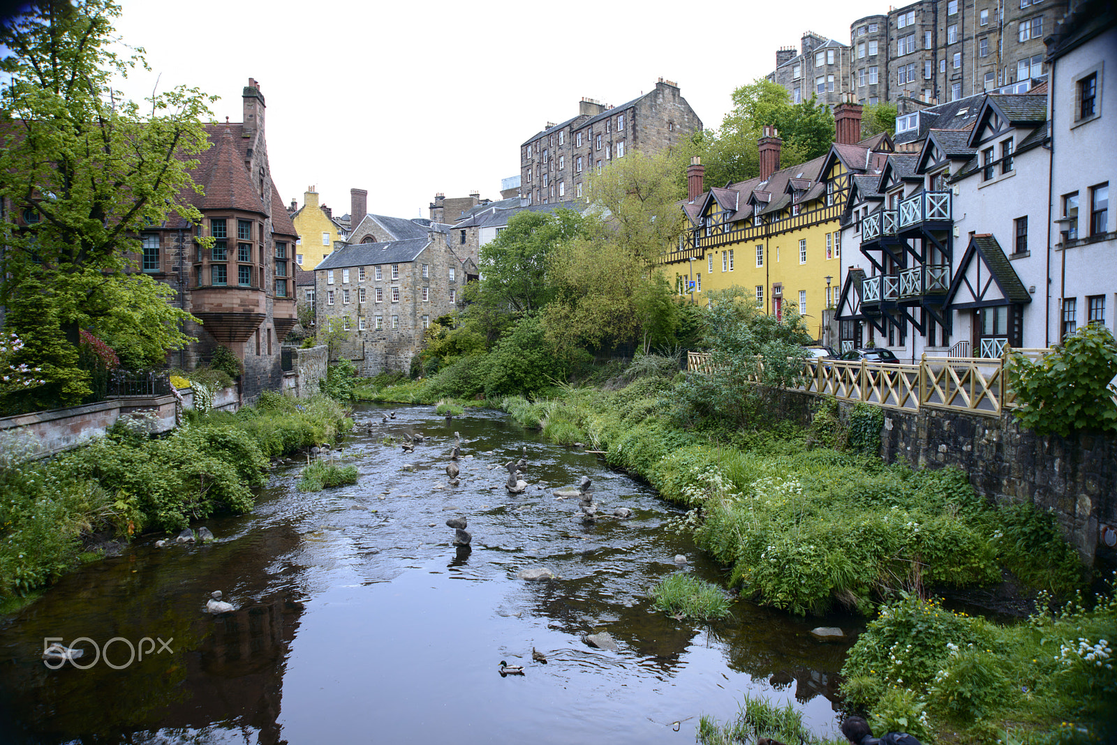 AF Zoom-Nikkor 24-120mm f/3.5-5.6D IF sample photo. Dean village photography
