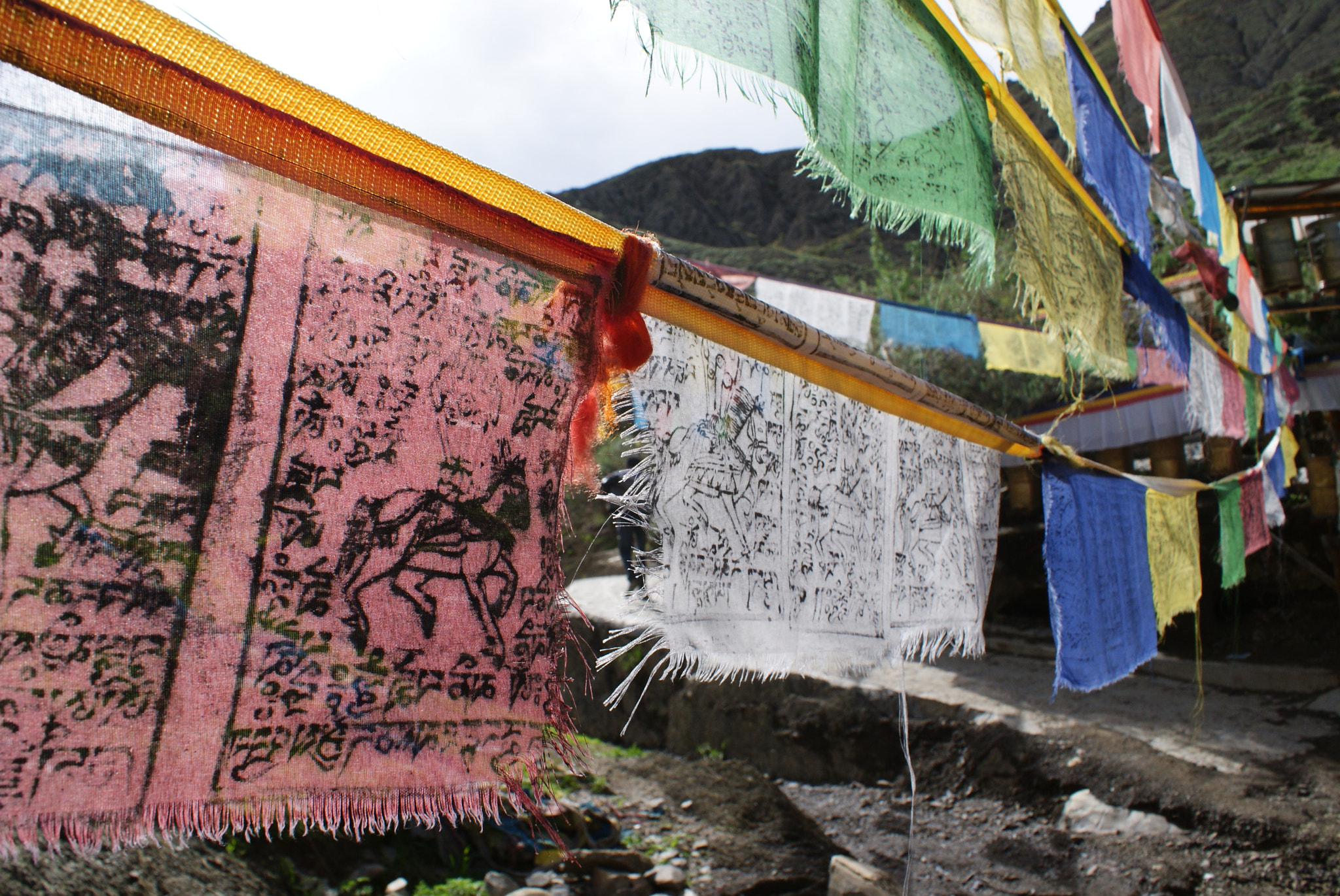 Sony DT 18-70mm F3.5-5.6 sample photo. Tibet photography