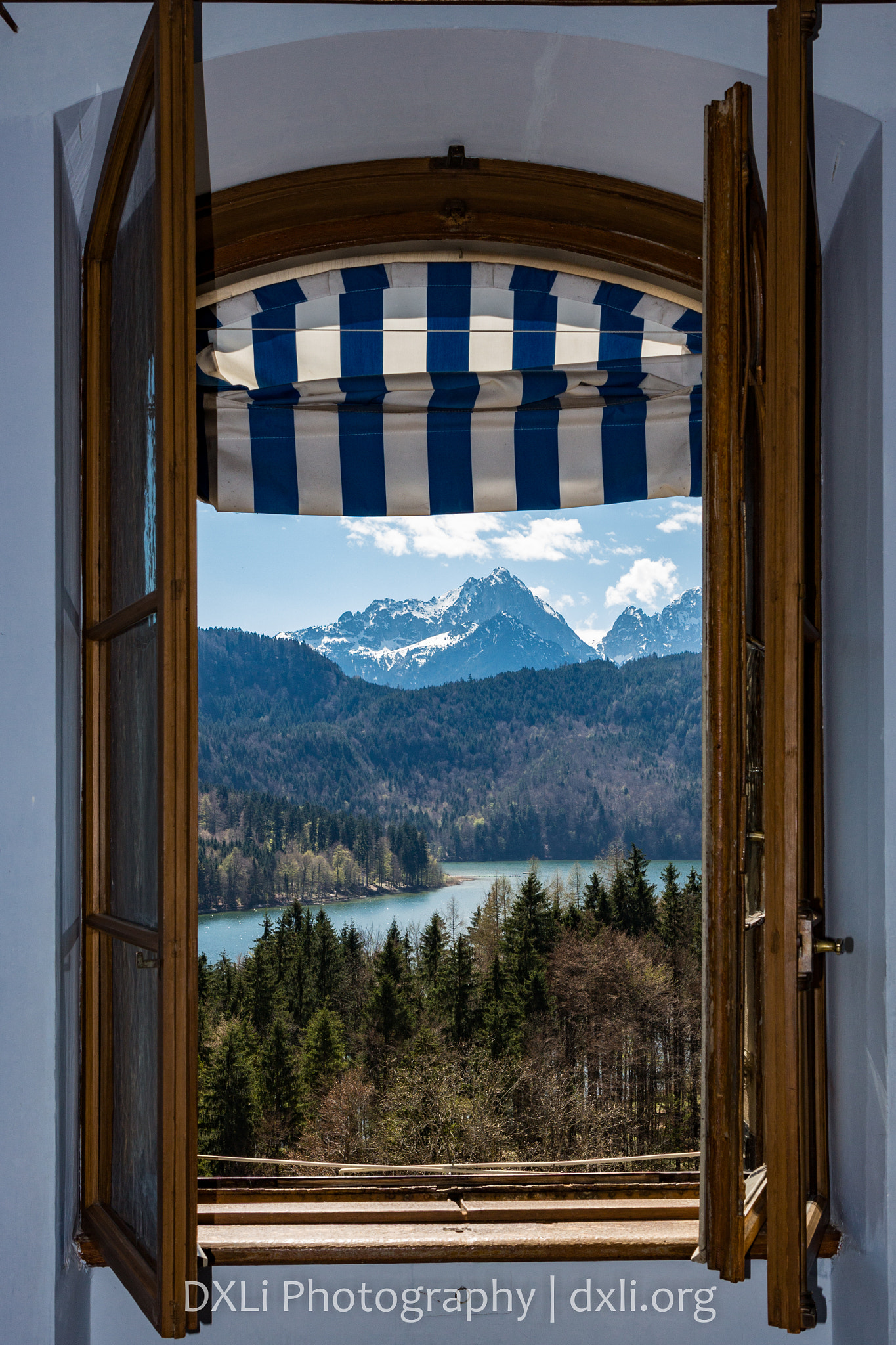 Canon EOS 650D (EOS Rebel T4i / EOS Kiss X6i) sample photo. Room with a view photography