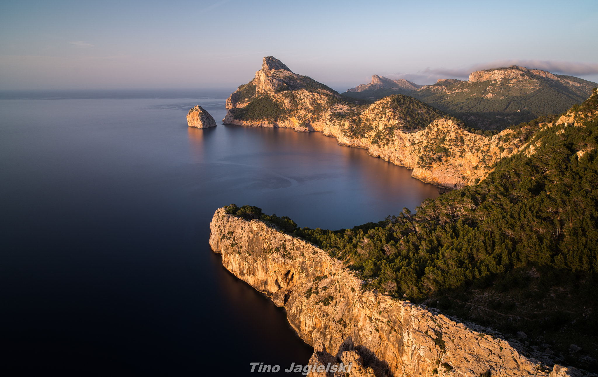 Nikon D800 + ZEISS Distagon T* 21mm F2.8 sample photo. Mallorca *formentor photography