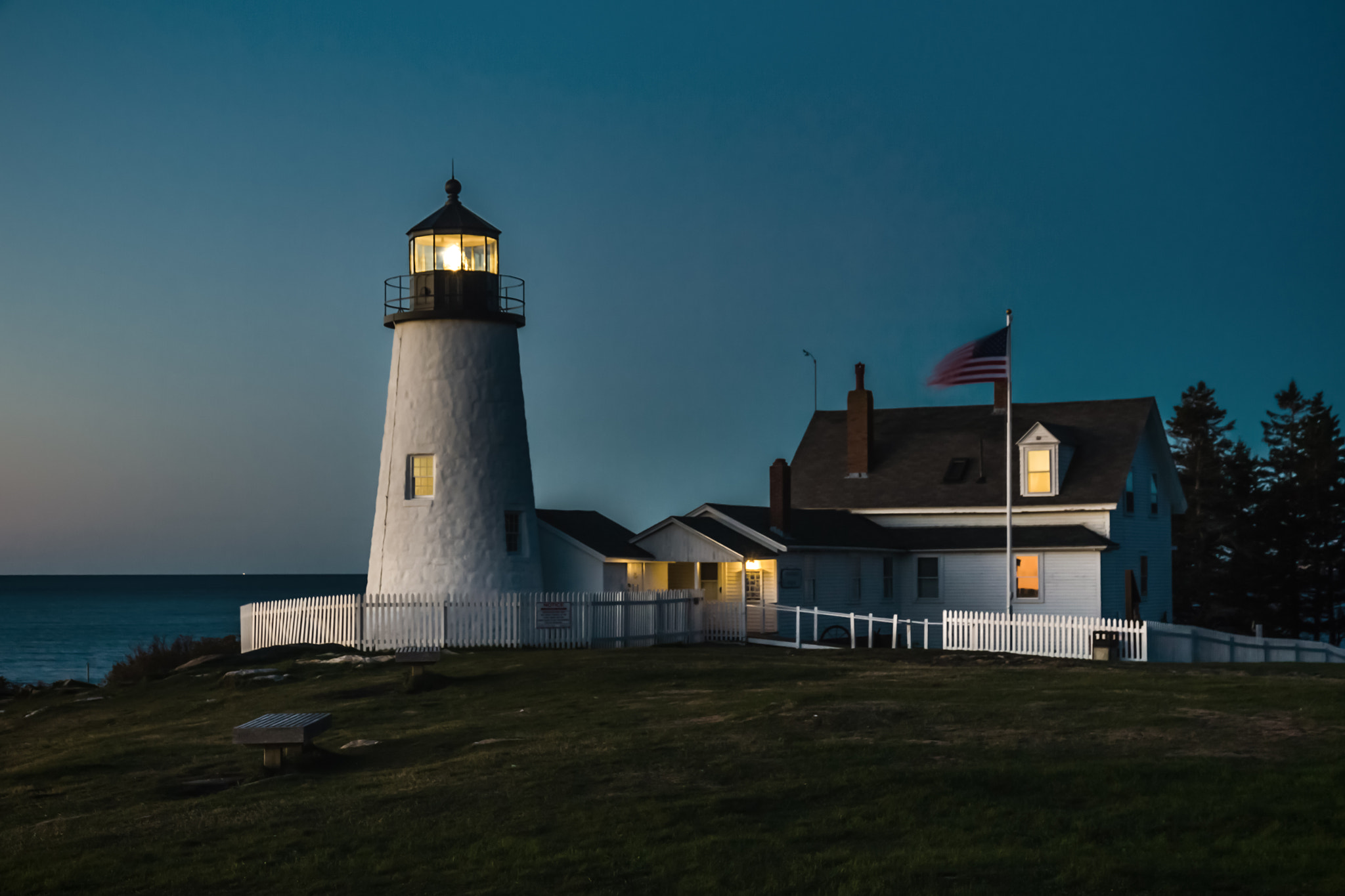 Canon EOS 550D (EOS Rebel T2i / EOS Kiss X4) sample photo. Me-pemaquid point-pemaquid light photography