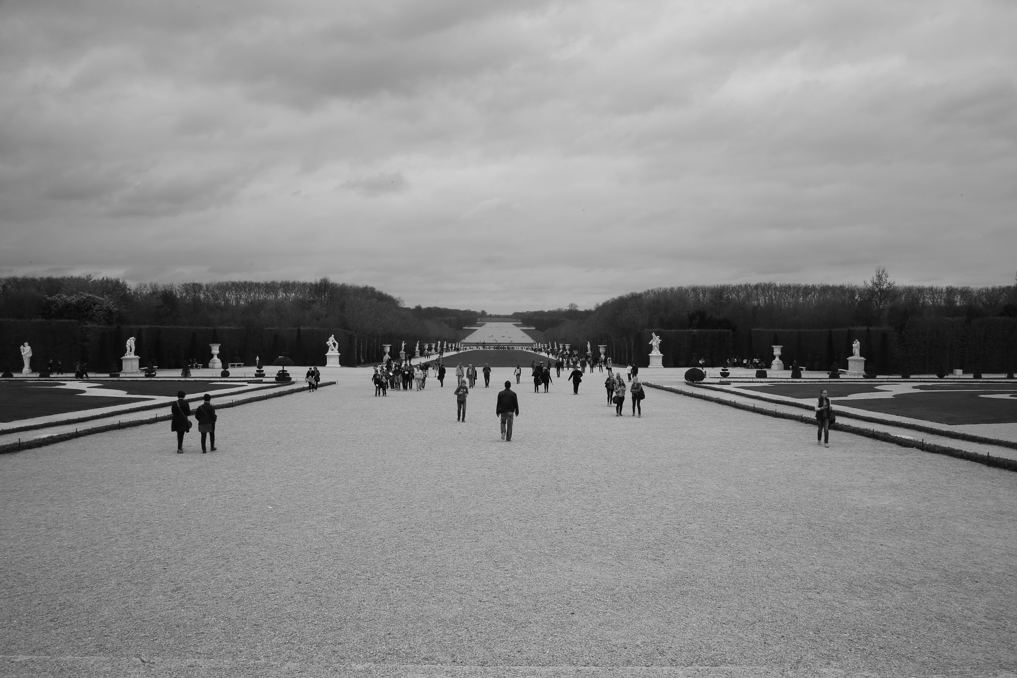 Sigma 28-80mm f/3.5-5.6 II Macro sample photo. Garden versailles  photography