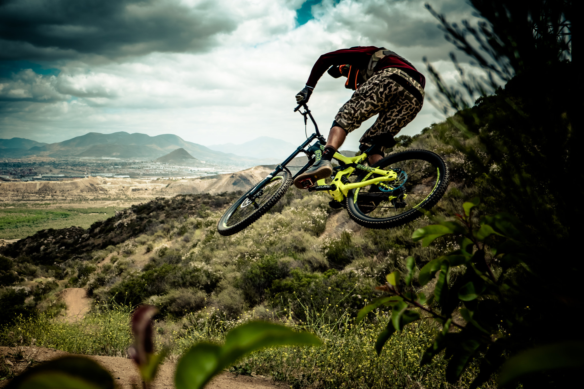 Panasonic Lumix DMC-GH4 sample photo. Transfer jump photography
