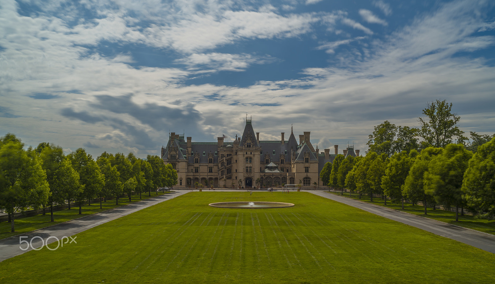 Sony a7R II + E 35mm F2 sample photo. Biltmore estate photography