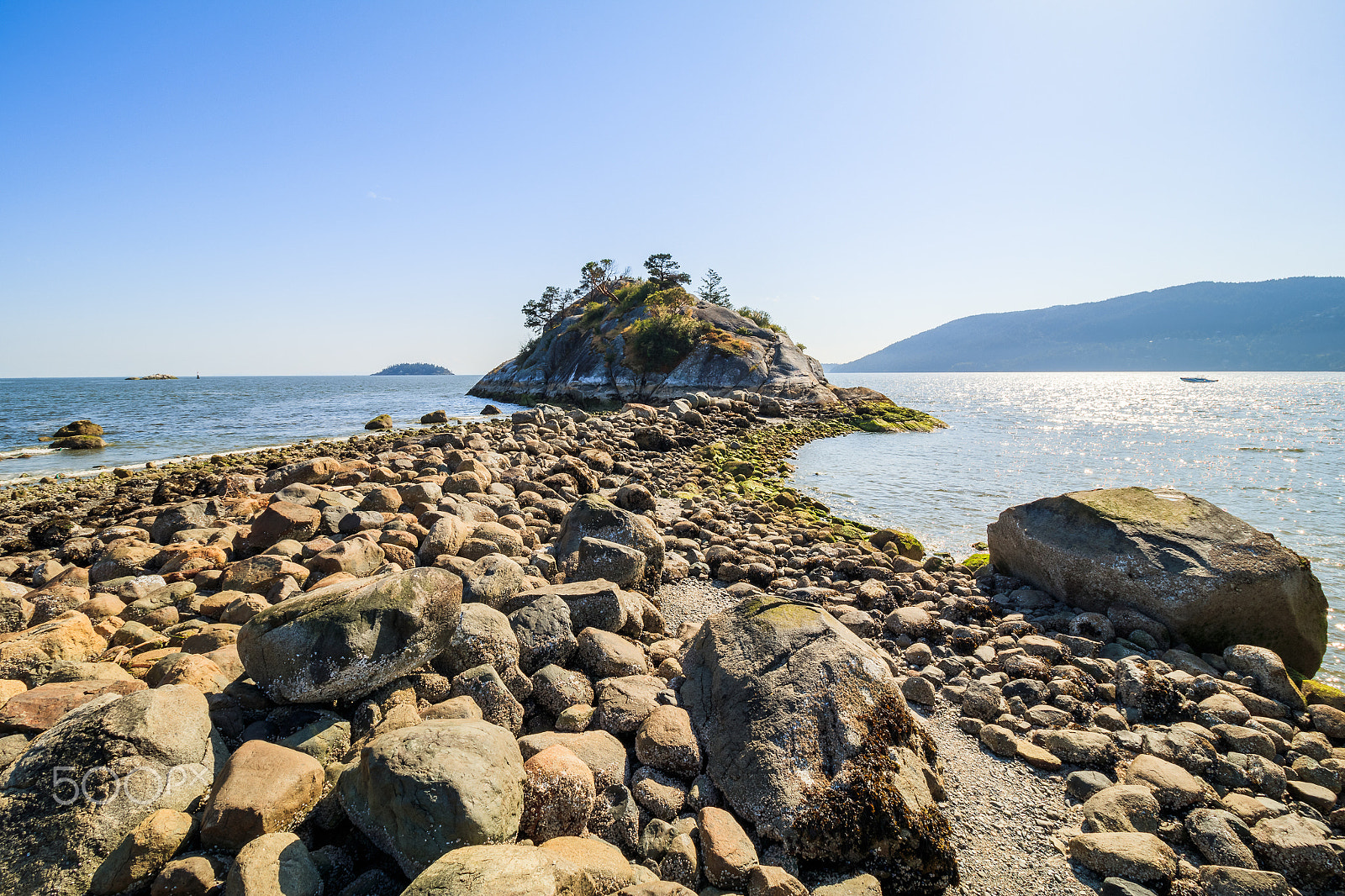 Canon EOS 80D + Canon EF-S 10-18mm F4.5–5.6 IS STM sample photo. Whytecliff  park horseshoe bay photography