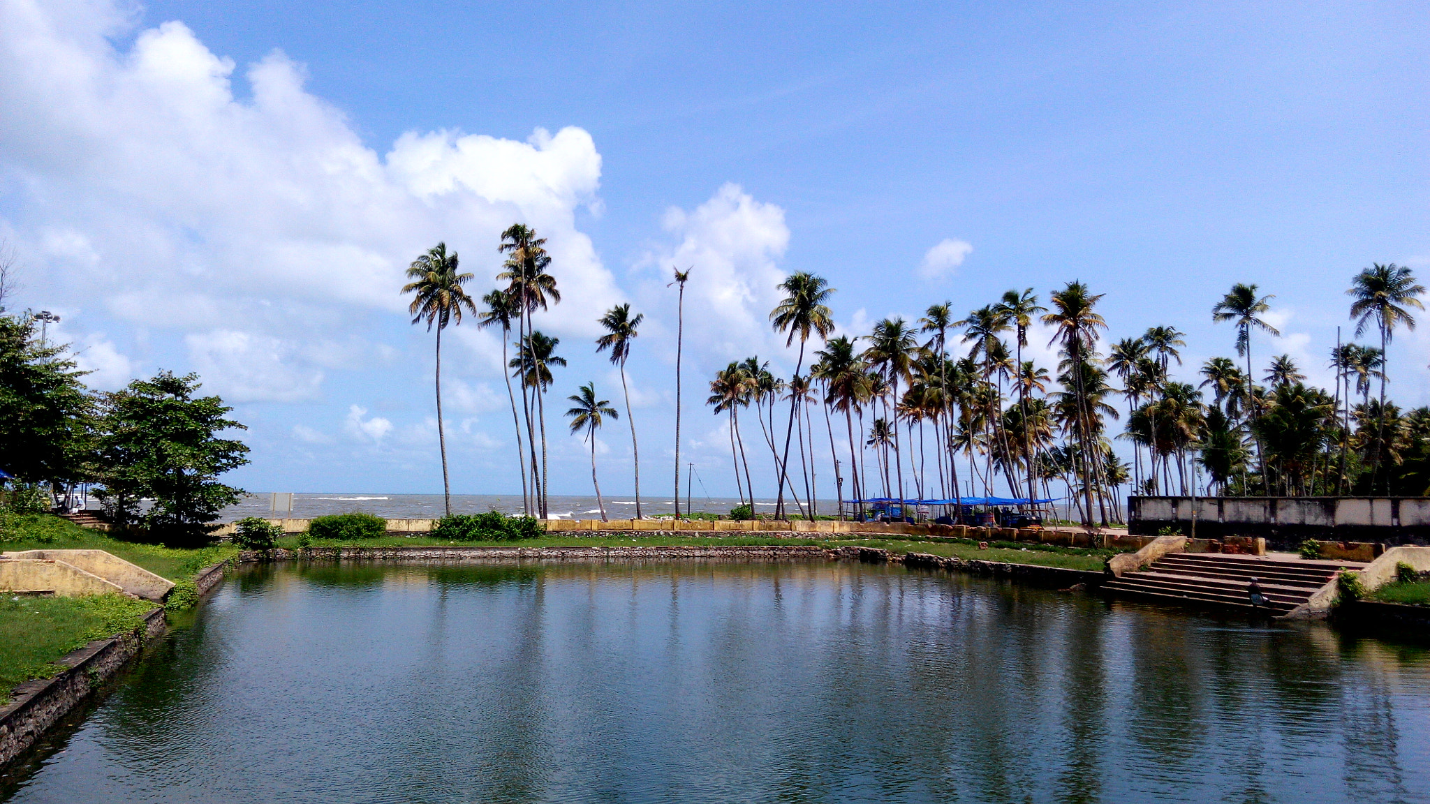 Xiaomi HM NOTE sample photo. Beach photography