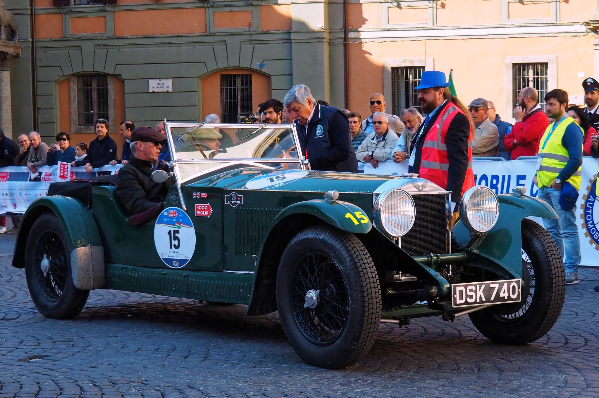 Olympus OM-D E-M10 II + Olympus M.Zuiko Digital ED 14-150mm F4-5.6 sample photo. Mille miglia 2016 photography