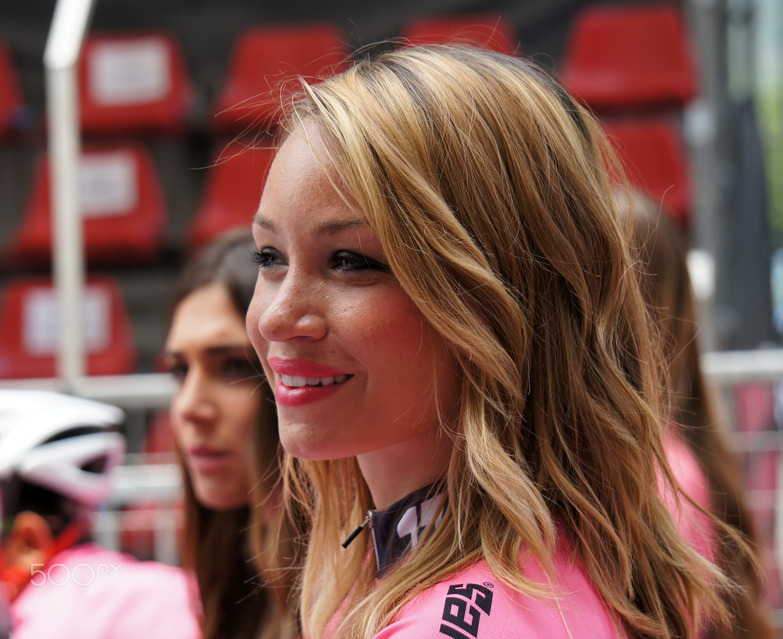 Sony Alpha NEX-3 + Sony E 55-210mm F4.5-6.3 OSS sample photo. Miss at the giro d'italia 2016 photography