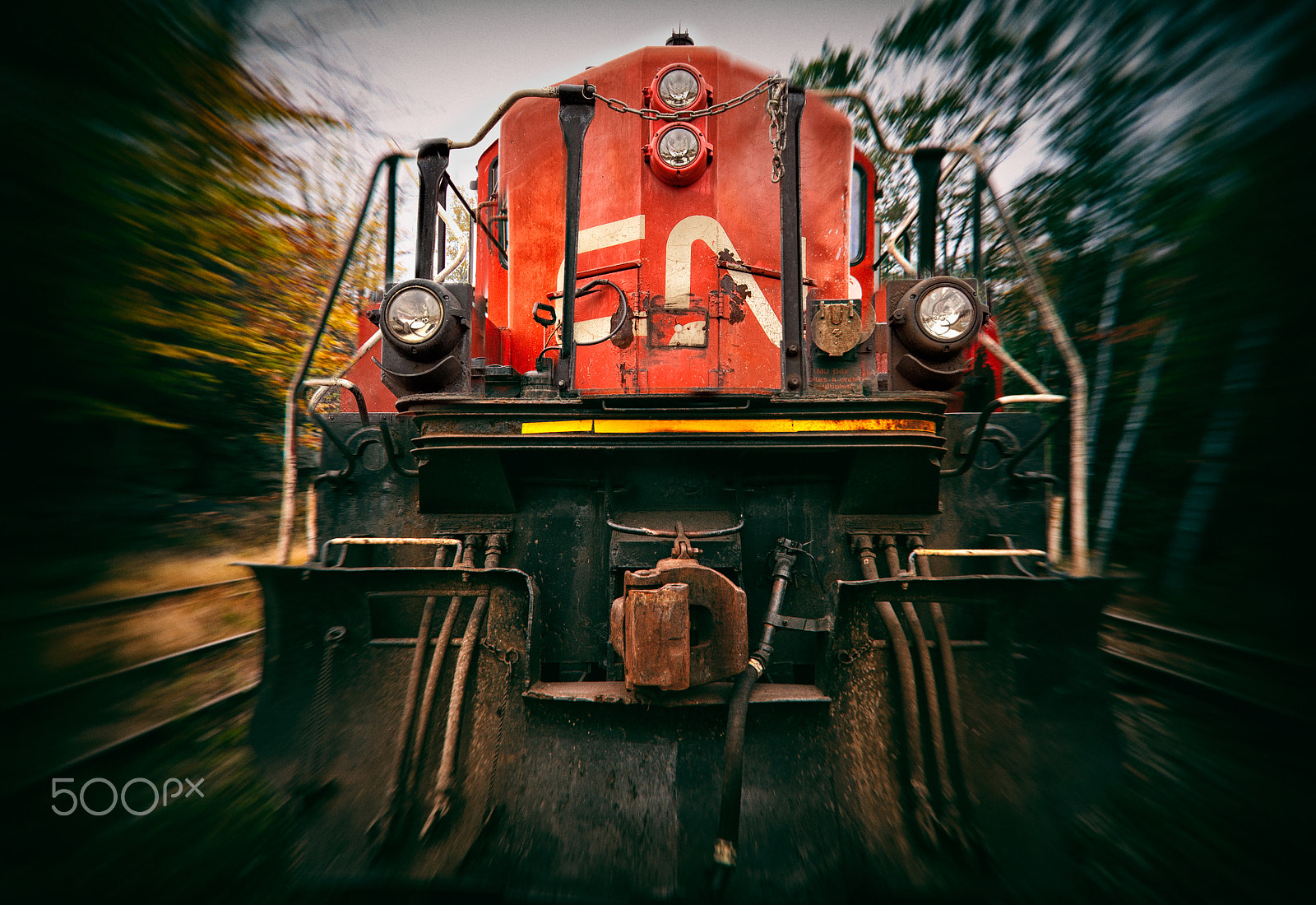 Sigma 10-20mm F4-5.6 EX DC HSM sample photo. Train photography