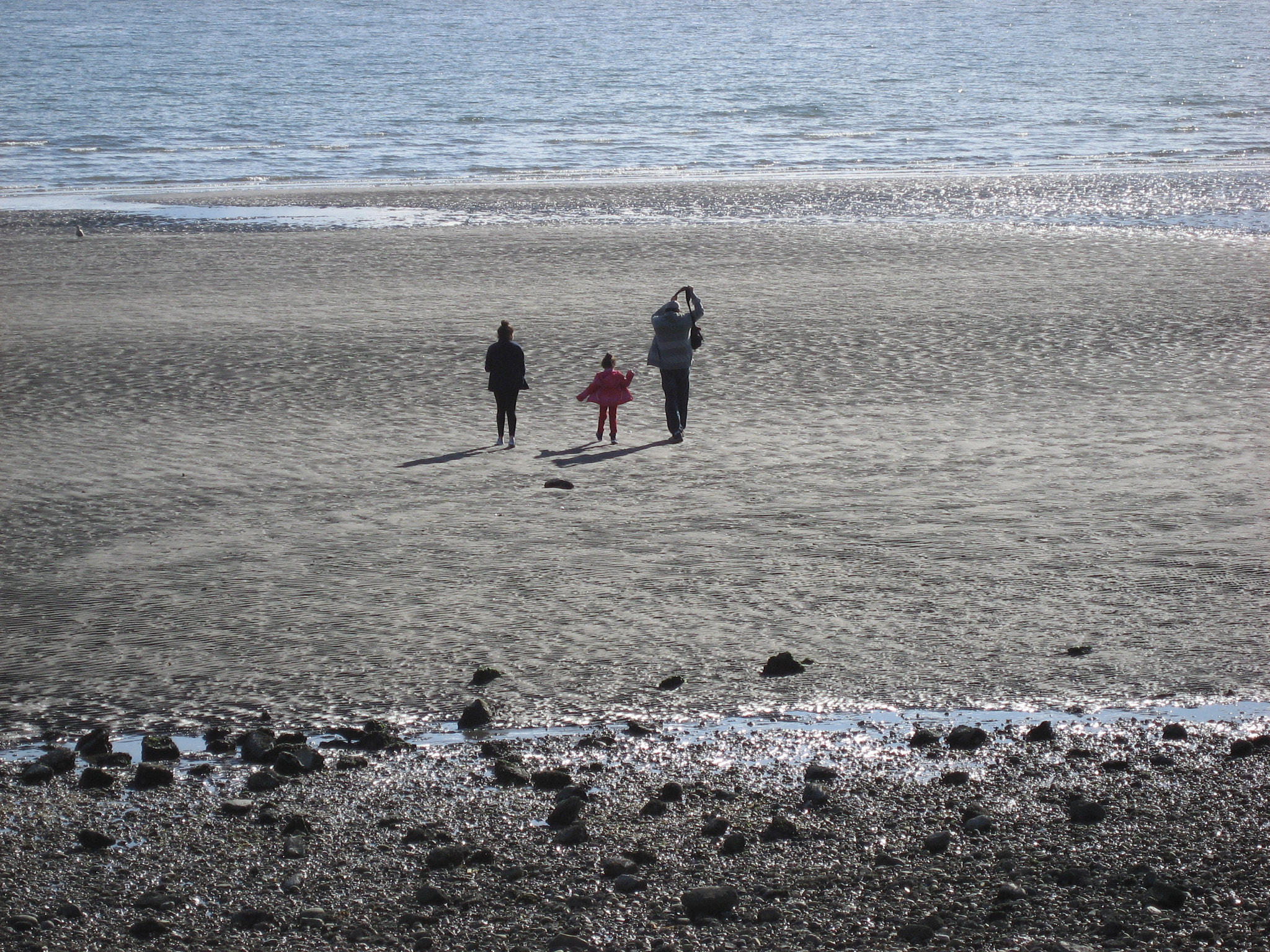 Canon POWERSHOT SD700 IS sample photo. Umer, hamna and hajra on the beach photography