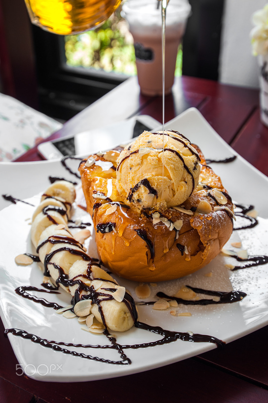 Nikon AF-S Nikkor 18-35mm F3.5-4.5G ED sample photo. Honey toast photography