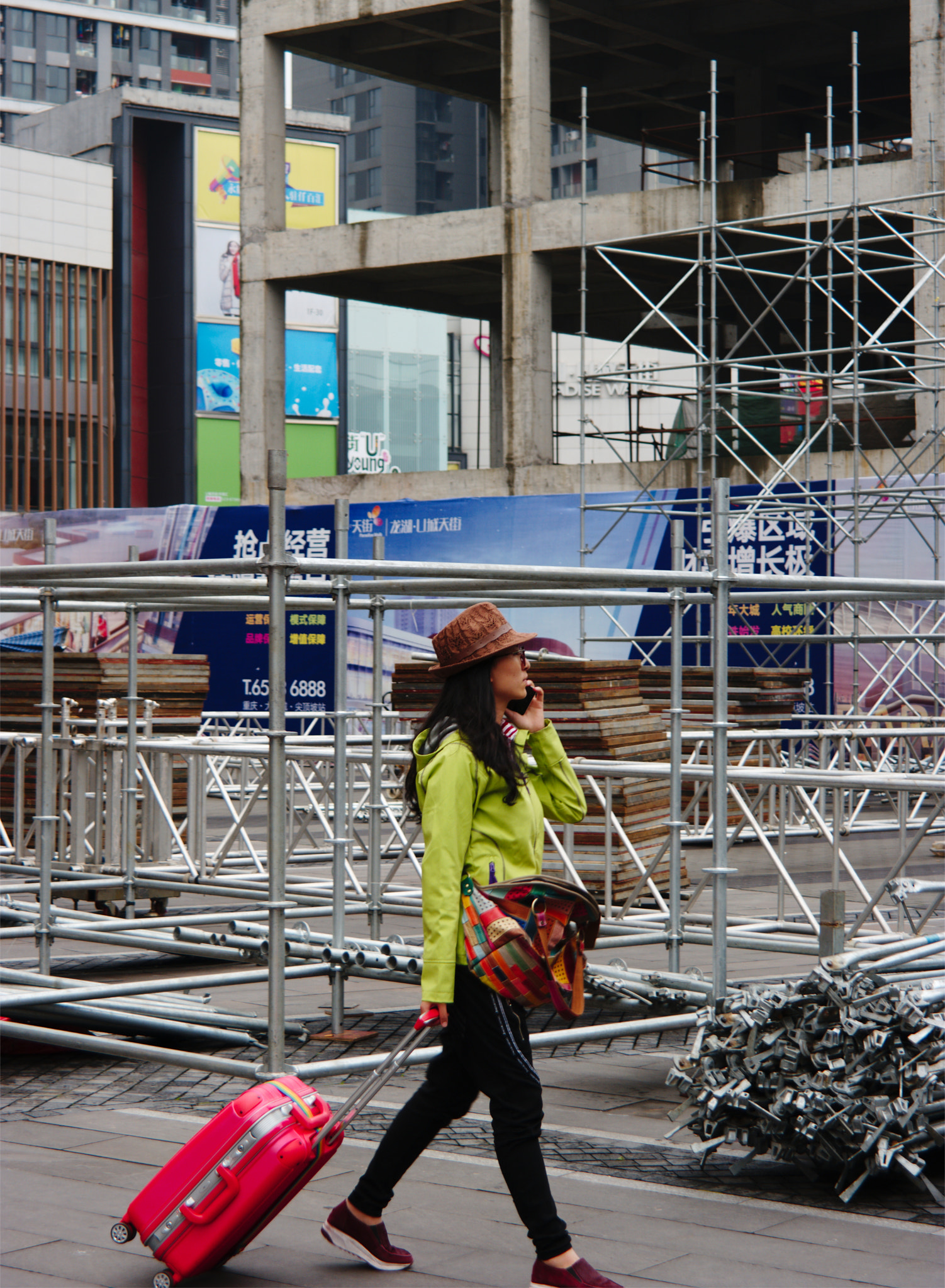 Samsung NX 18-55mm F3.5-5.6 OIS sample photo. Street photo #17 photography
