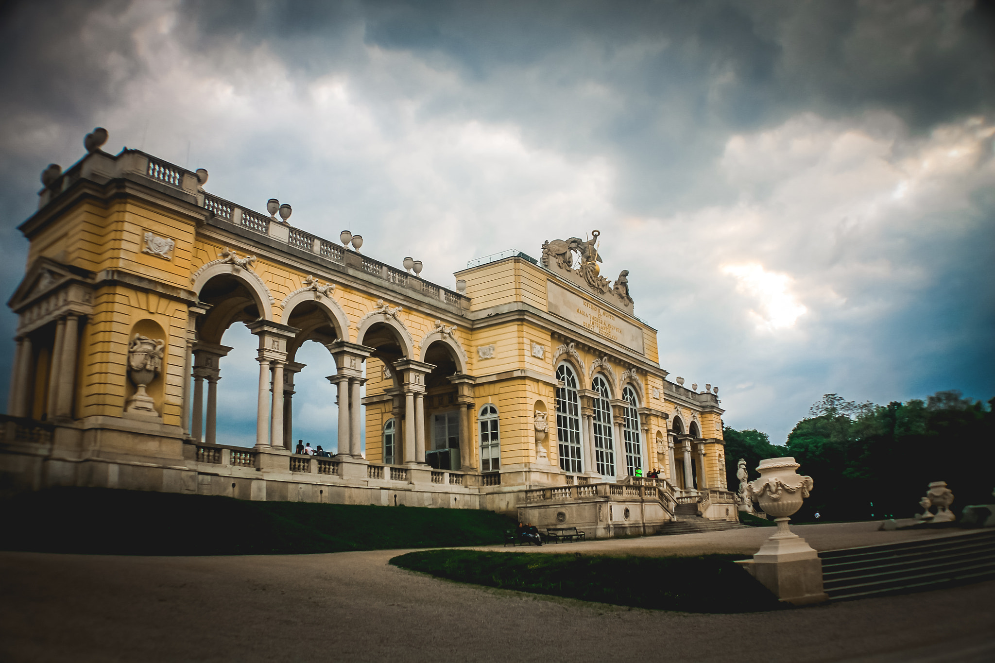 Canon EF-S 18-55mm F3.5-5.6 sample photo. Gloriette, vienna photography