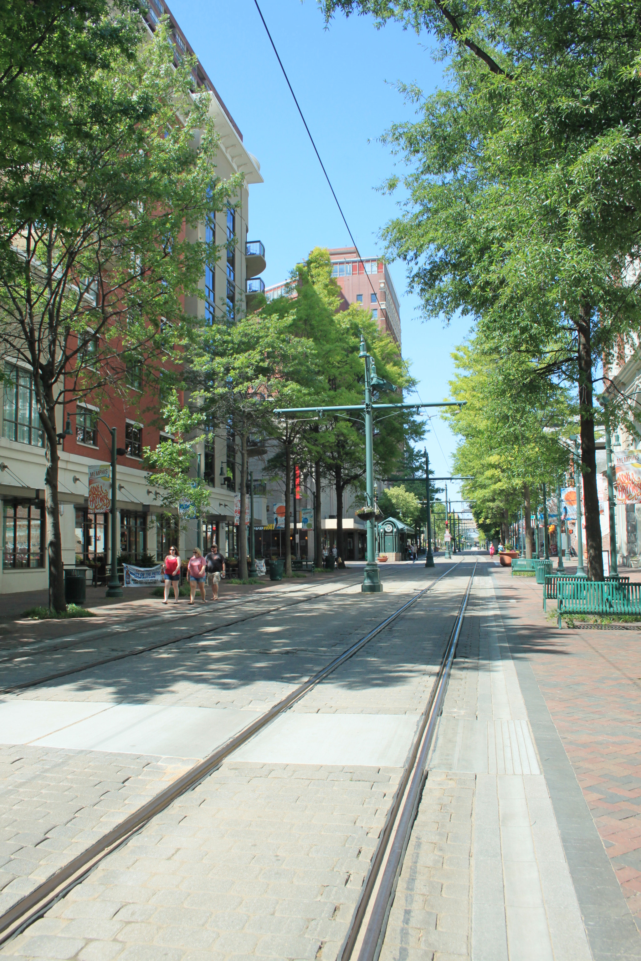 Canon EF-S 18-55mm F3.5-5.6 sample photo. Downtown memphis photography