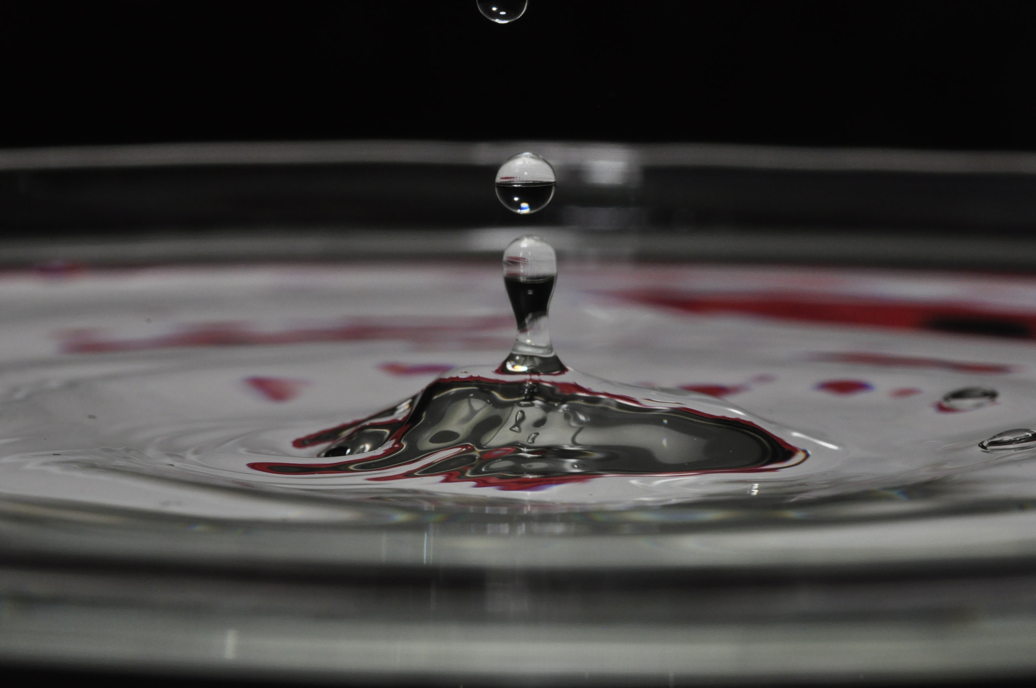Sigma 105mm F2.8 EX DG OS HSM sample photo. Drops photography