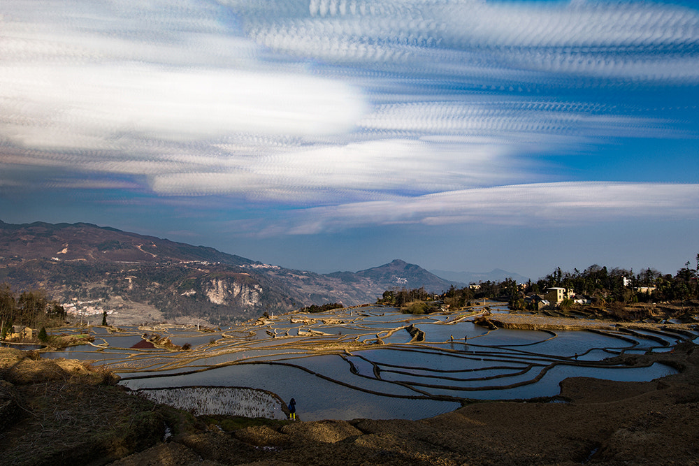 Canon EF 11-24mm F4L USM sample photo. The lateral drifting clouds photography