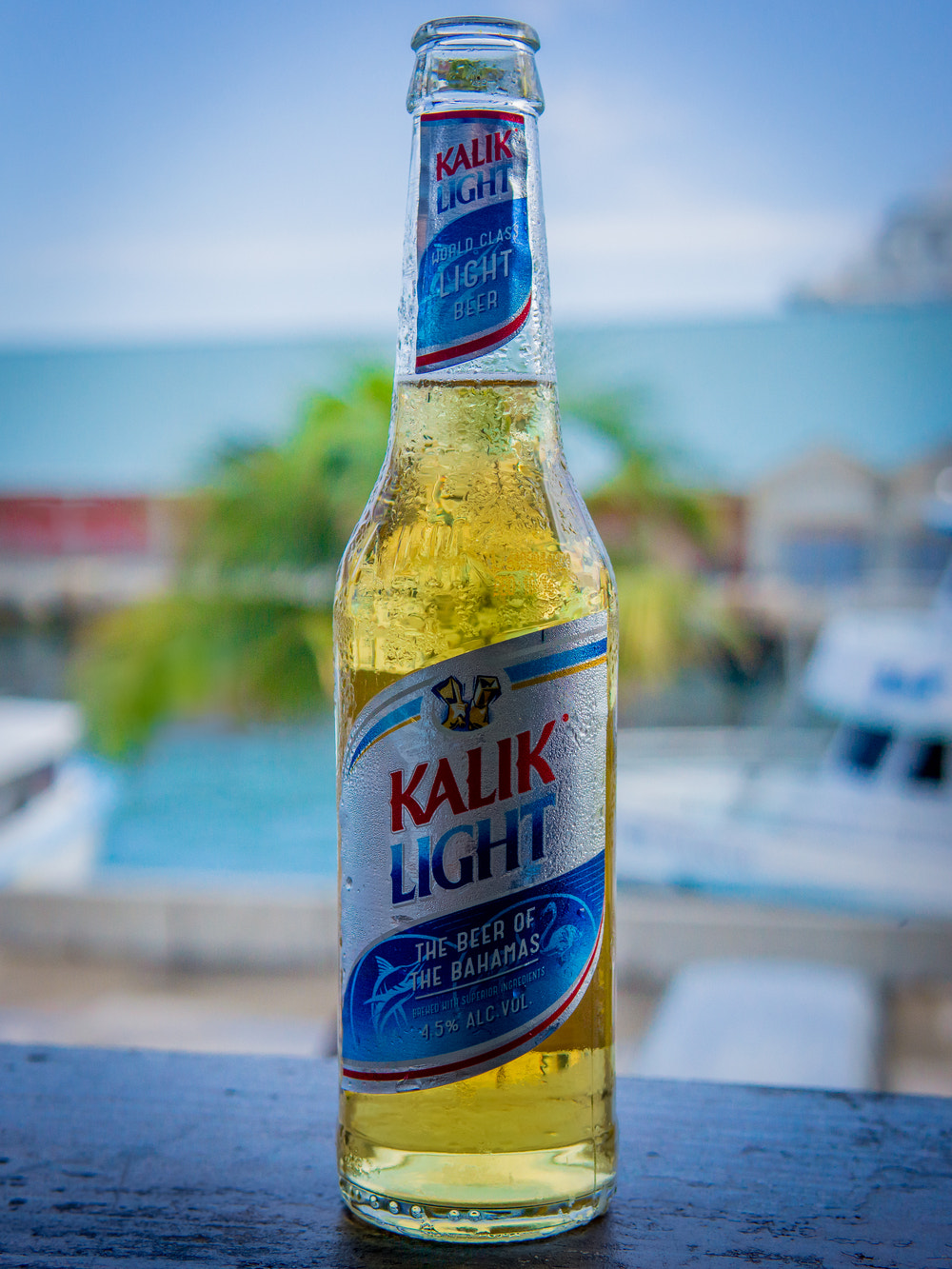 Sony Alpha NEX-7 + E 30mm F1.4 sample photo. "kalik light" #photojambo photography