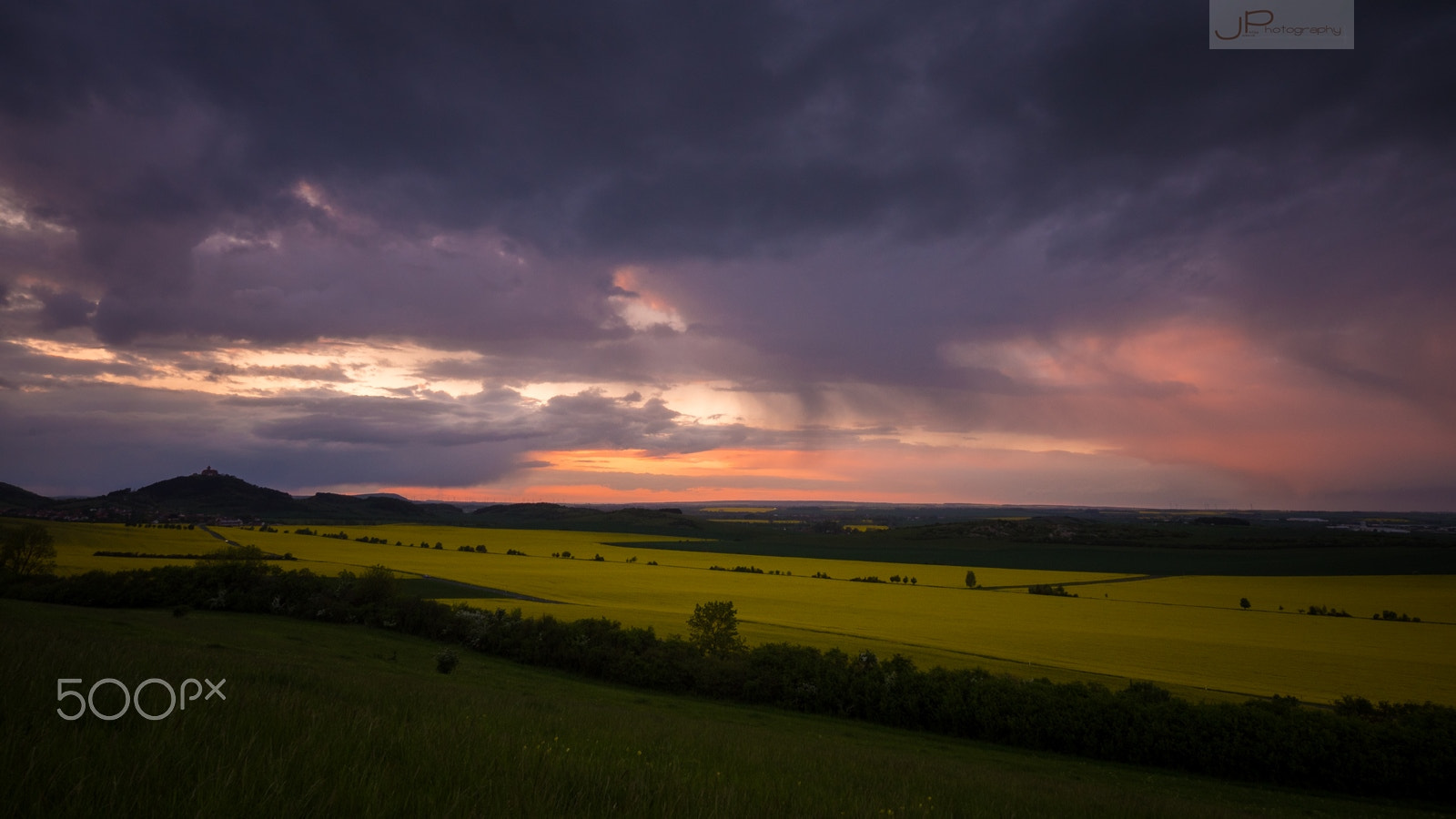 Panasonic Lumix DMC-GX8 + Panasonic Lumix G Vario 7-14mm F4 ASPH sample photo. Wolkenpracht photography