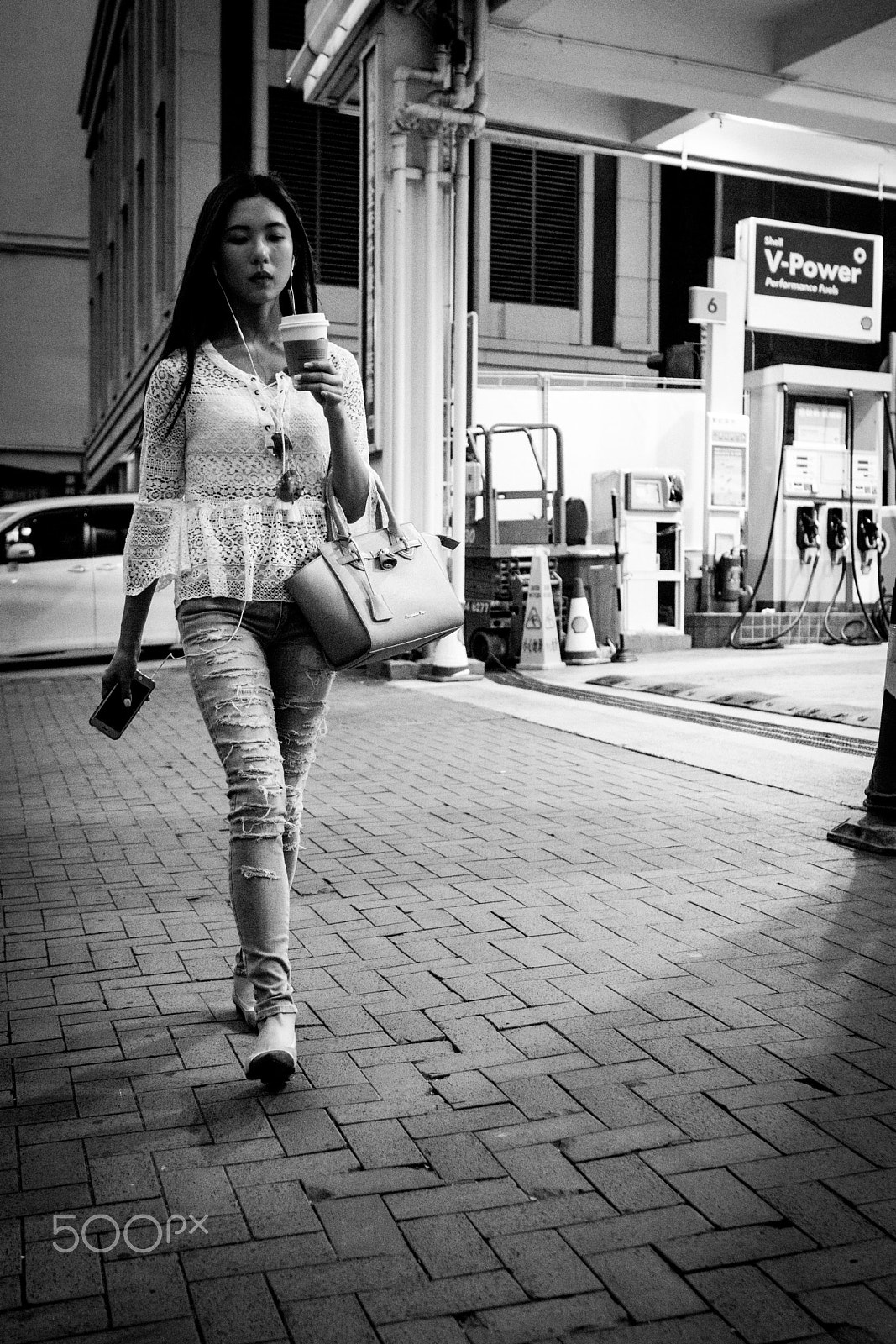 Sony FE 28mm F2 sample photo