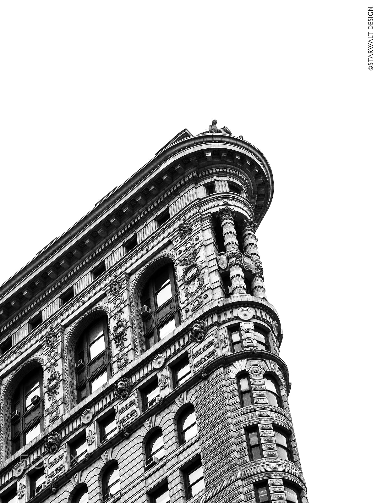 Olympus Zuiko Digital ED 12-60mm F2.8-4.0 SWD sample photo. Flatiron building photography