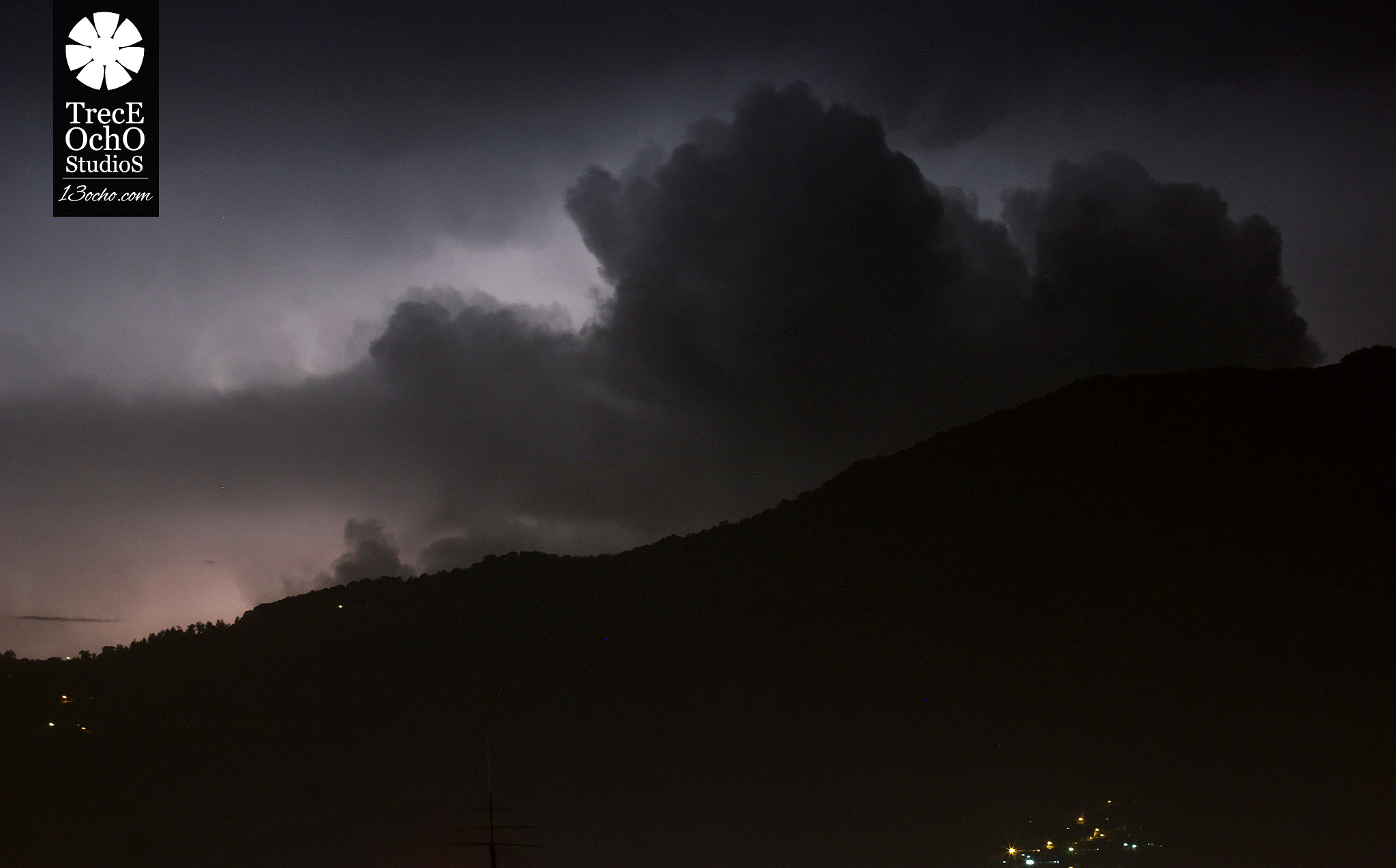 Canon EF 35-350mm F3.5-5.6L USM sample photo. Manray photography