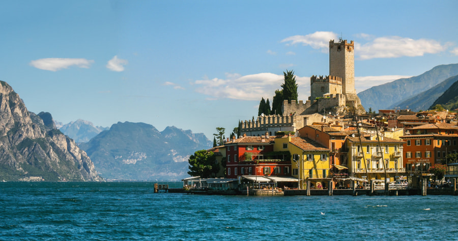 Canon POWERSHOT A620 sample photo. Enchanting malcesine photography