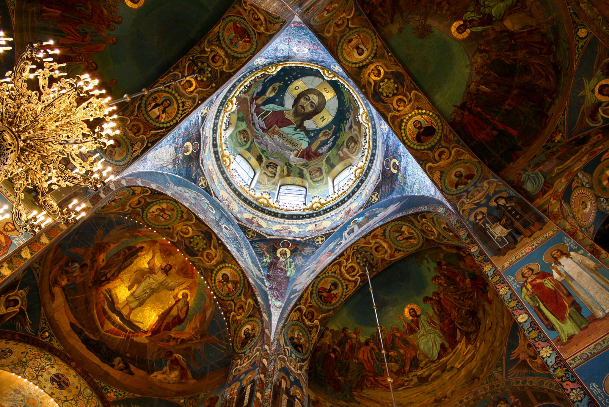 Canon EOS 1000D (EOS Digital Rebel XS / EOS Kiss F) sample photo. Church of the savior on blood photography