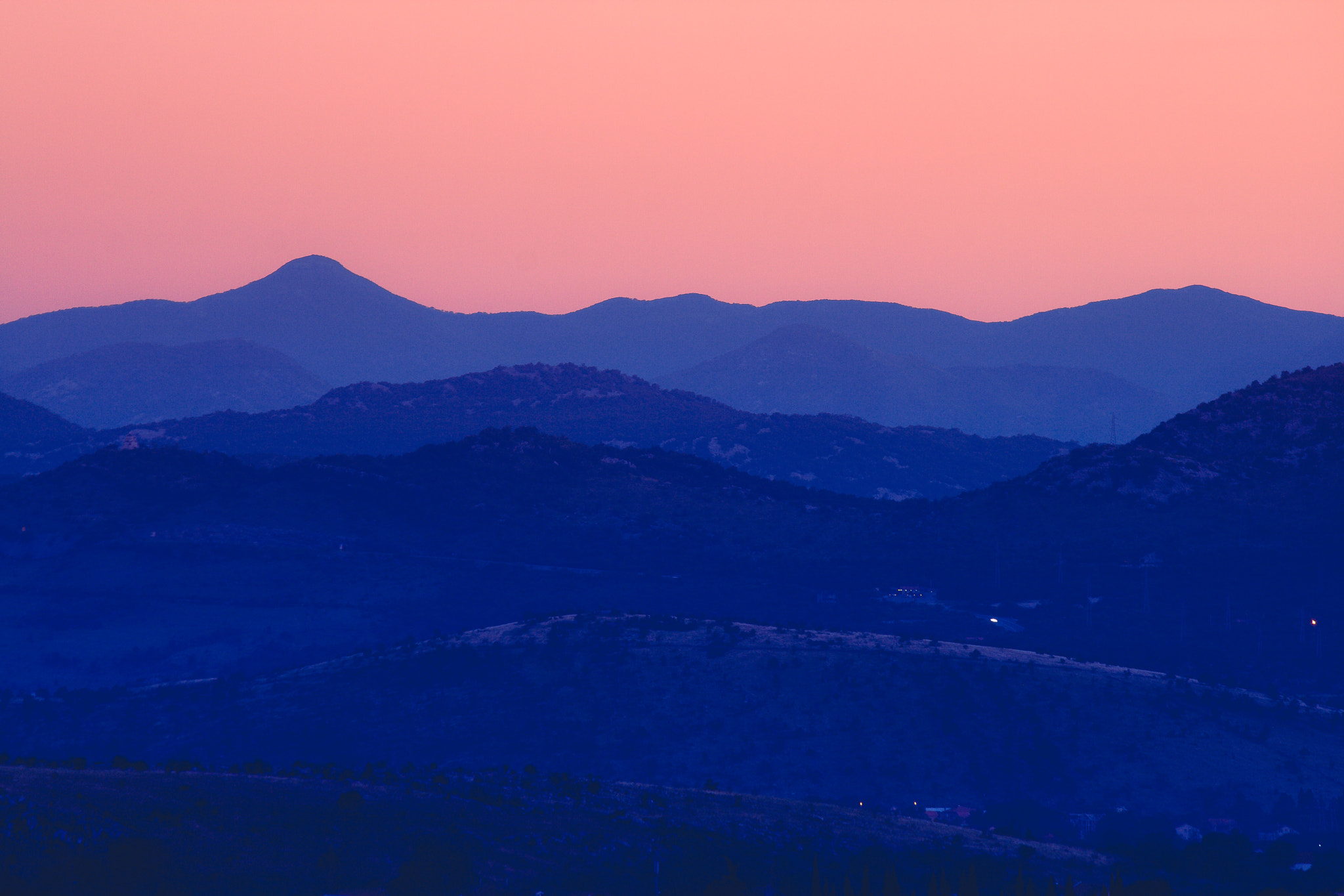 Canon EOS 400D (EOS Digital Rebel XTi / EOS Kiss Digital X) sample photo. Dusk colors taken from one of viewpoints in podgorica, montenegro. photography