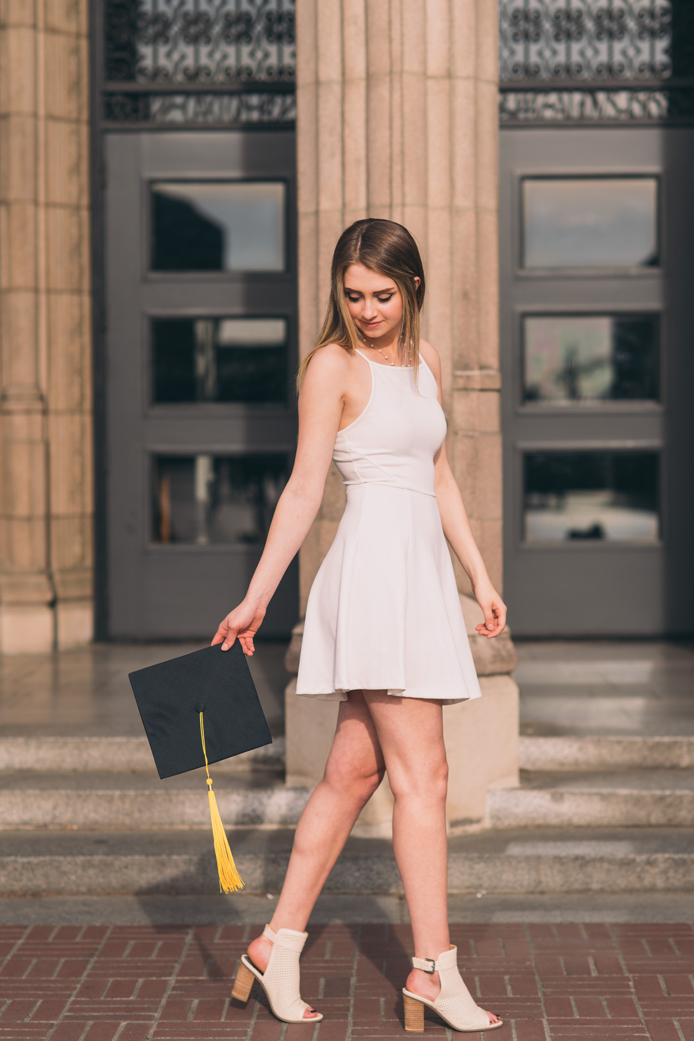 Sony Planar T* 85mm F1.4 ZA sample photo. Chem grad photography