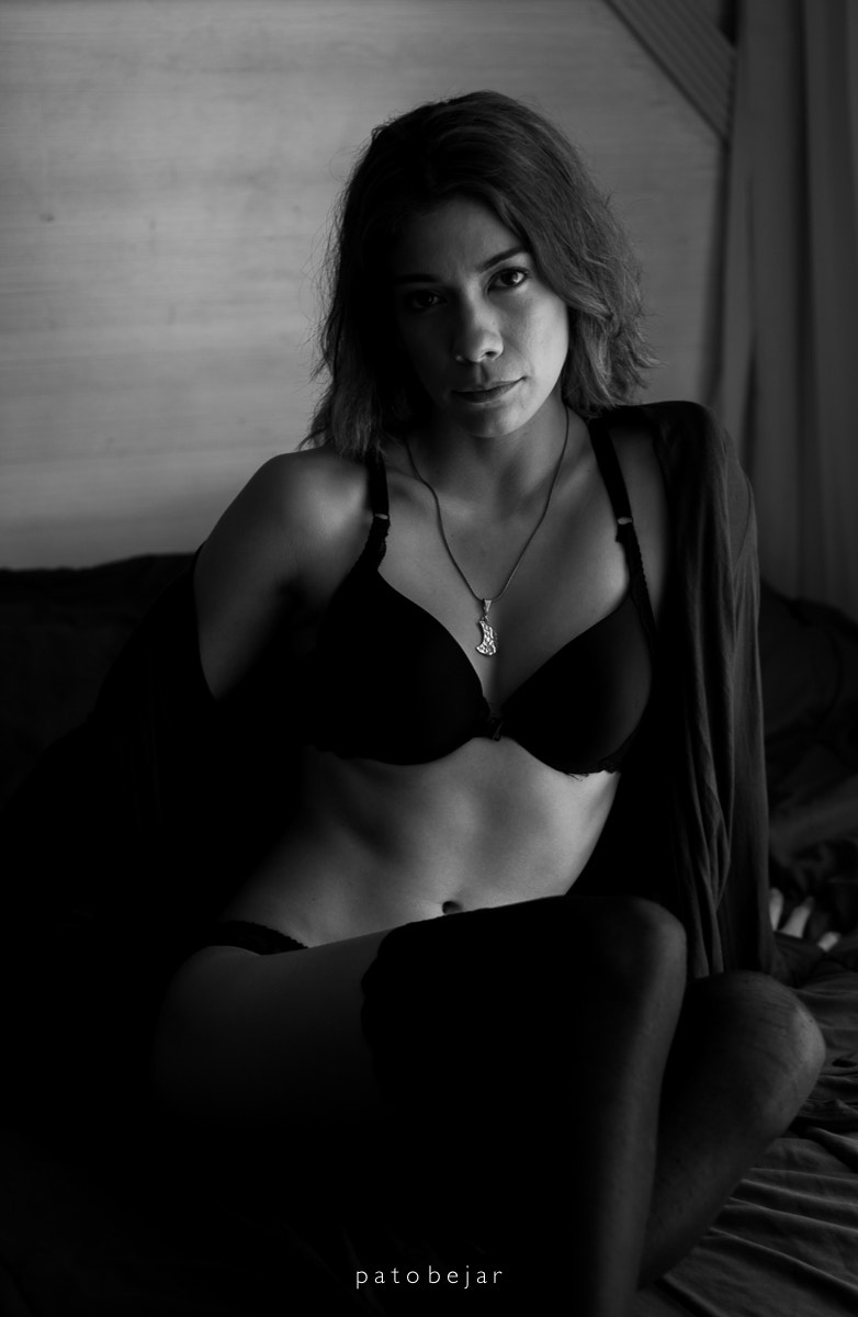 Nikon D1X sample photo. Valeria photography