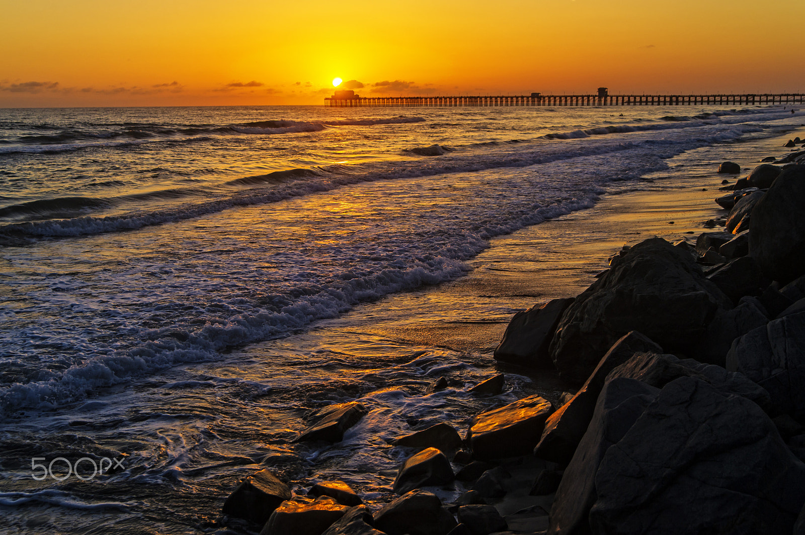 Nikon D3S + Tamron AF 28-75mm F2.8 XR Di LD Aspherical (IF) sample photo. Golden hour - sunset in oceanside photography