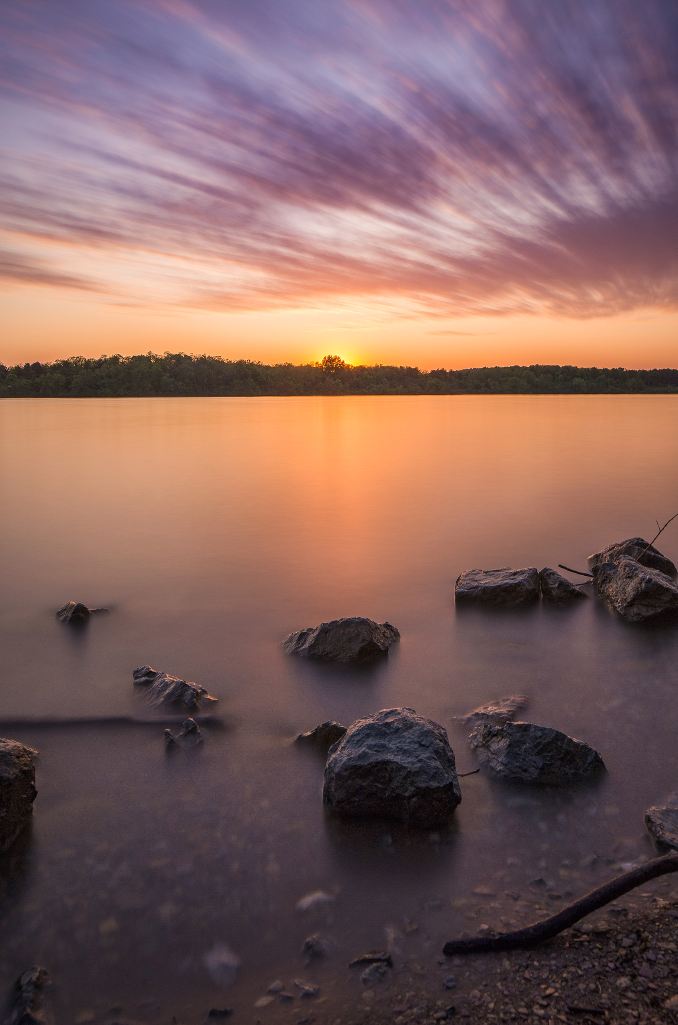 Canon TS-E 24.0mm f/3.5 L II sample photo. Sea of glass photography