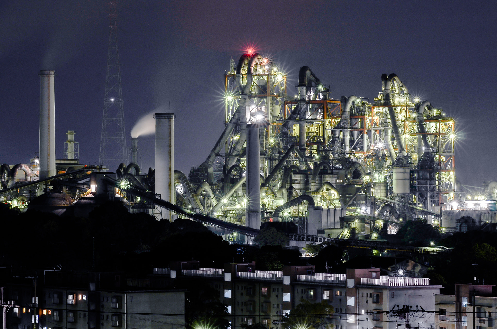 ZEISS Makro-Planar T* 100mm F2 sample photo. Industrial city photography