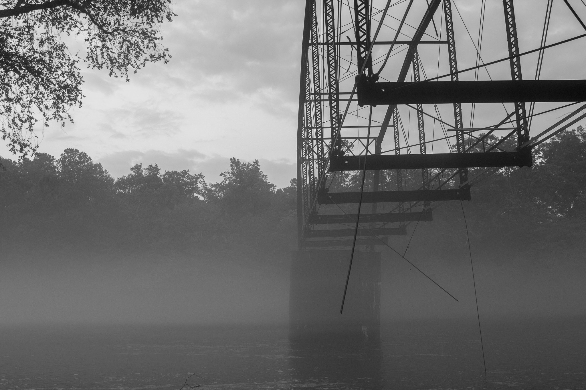 Canon EOS 650D (EOS Rebel T4i / EOS Kiss X6i) sample photo. Jones bridge photography